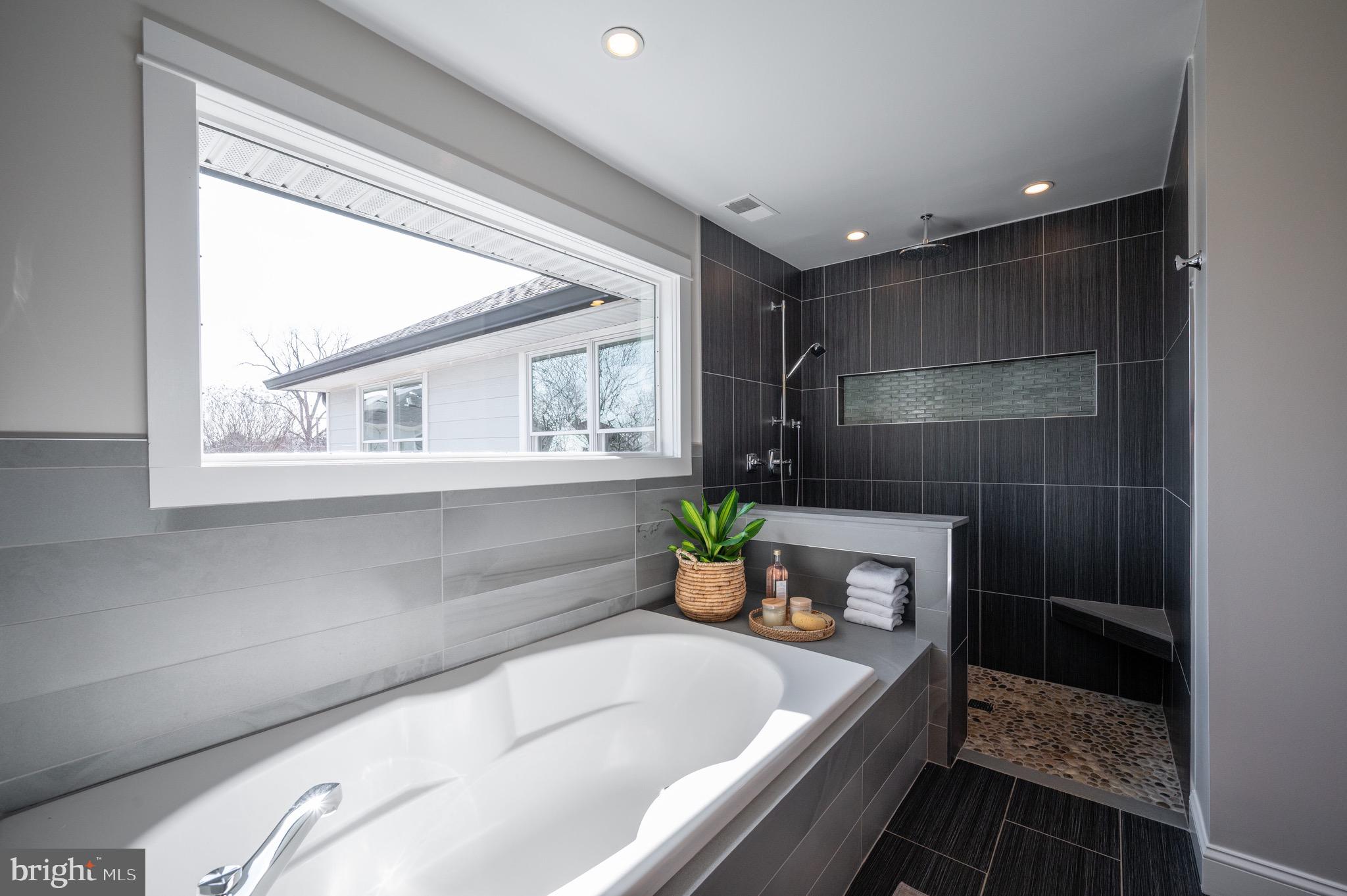 DEL RAY - Residential