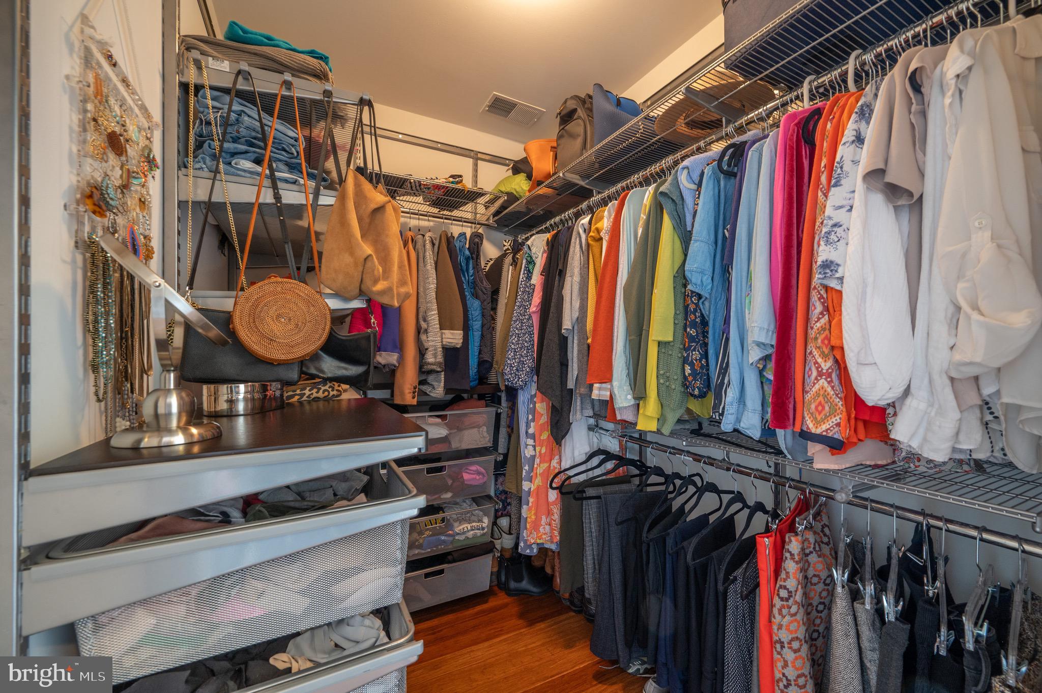 DEL RAY - Residential