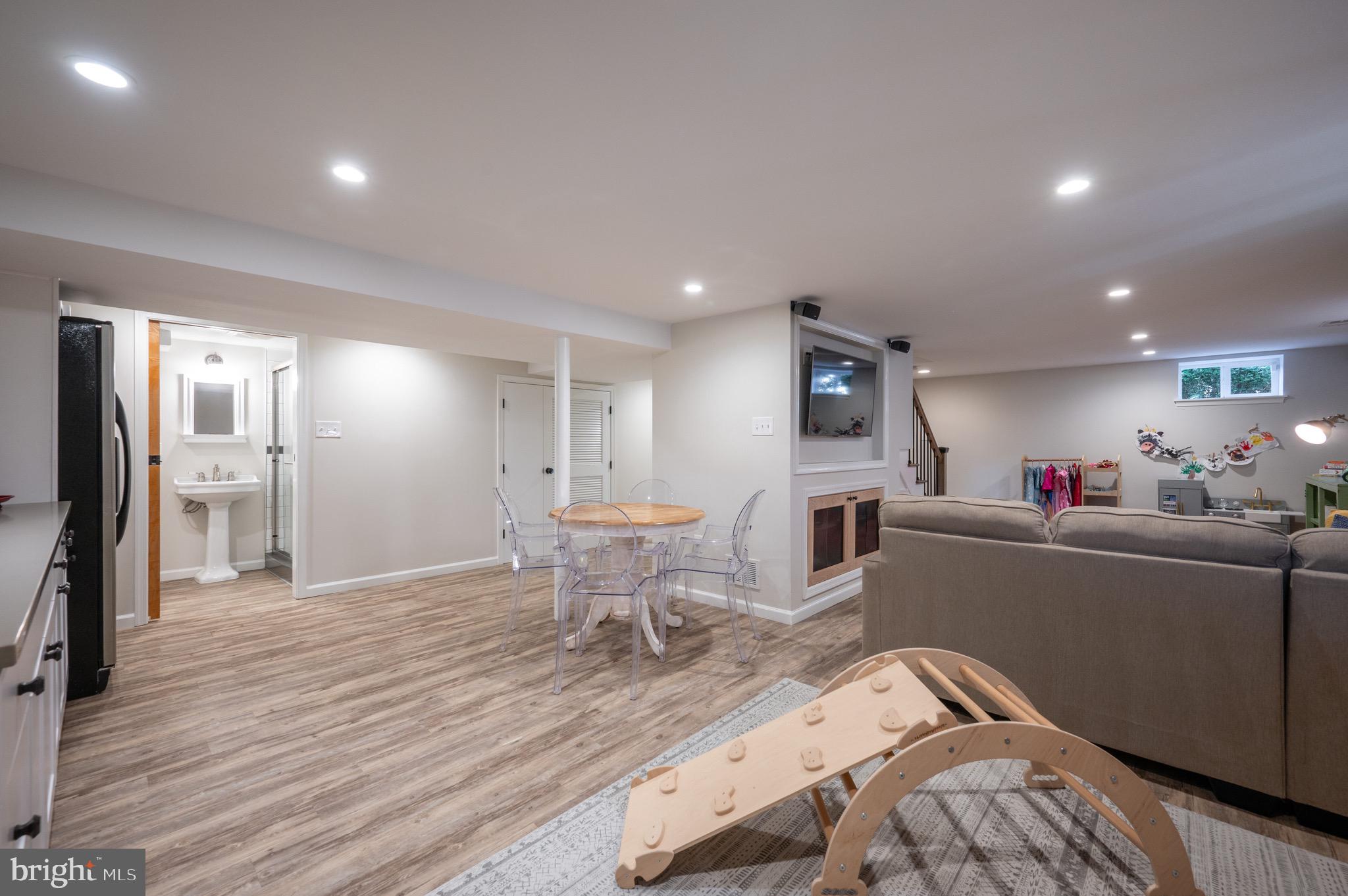 DEL RAY - Residential