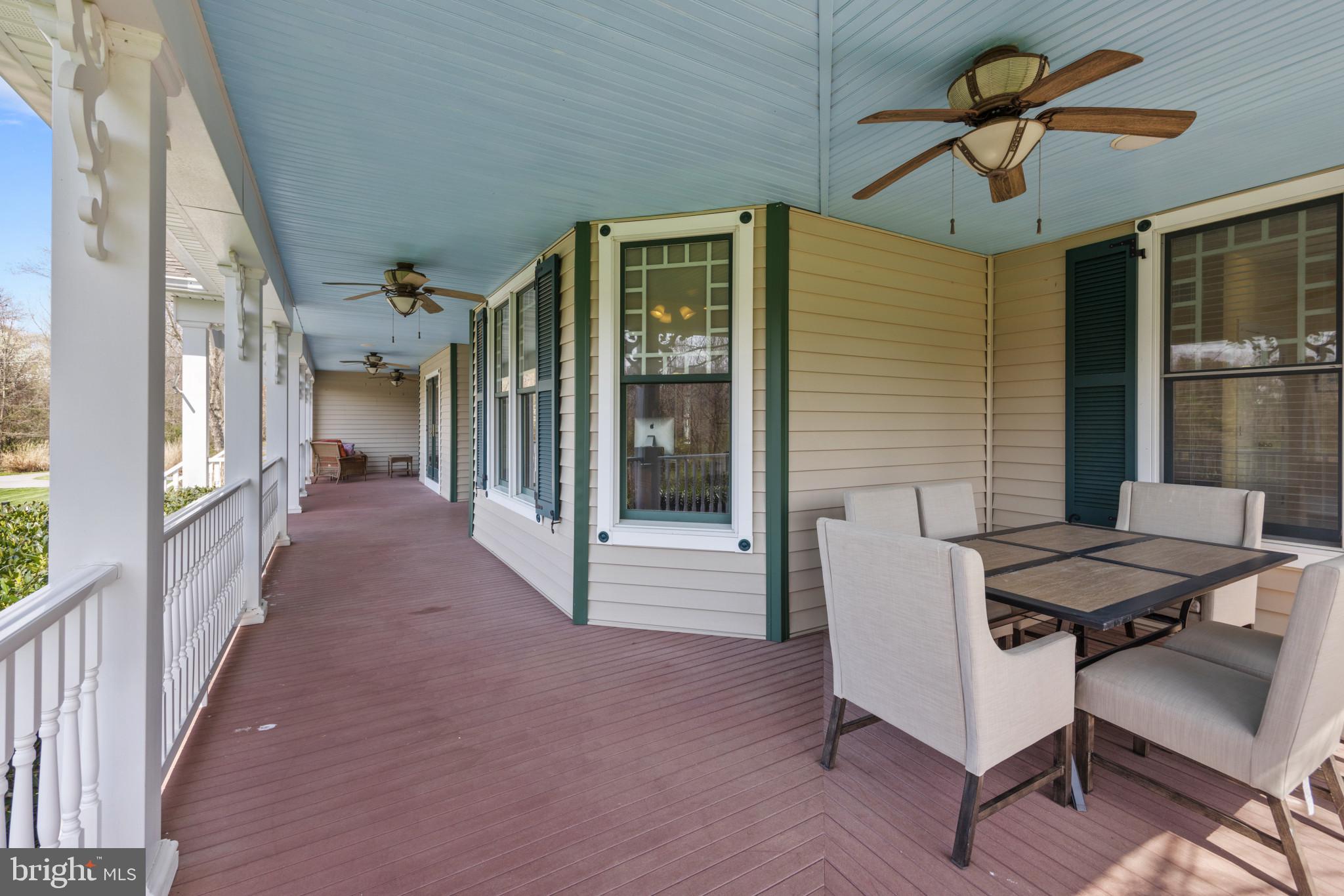 CASTLES RISING - Residential