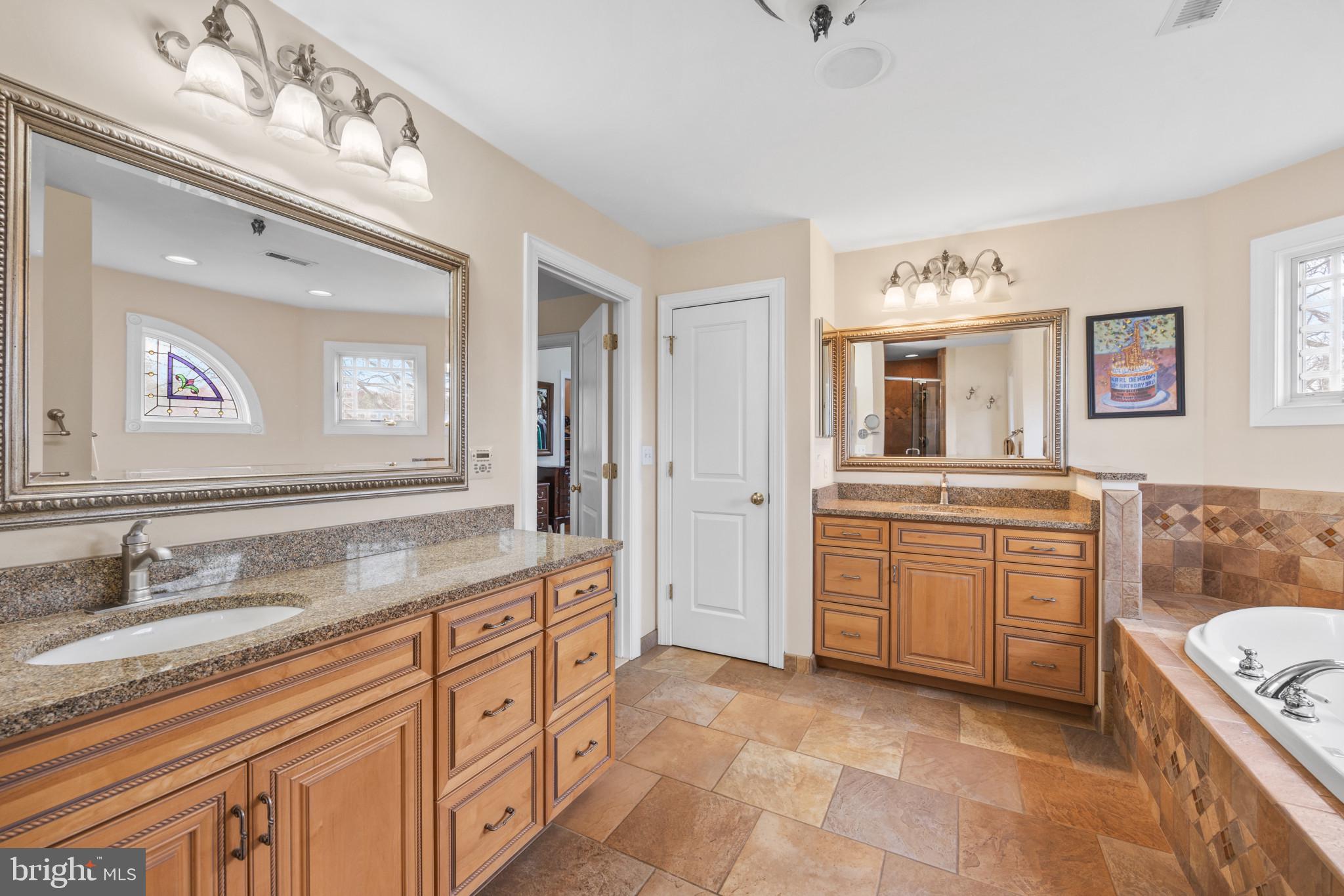 CASTLES RISING - Residential