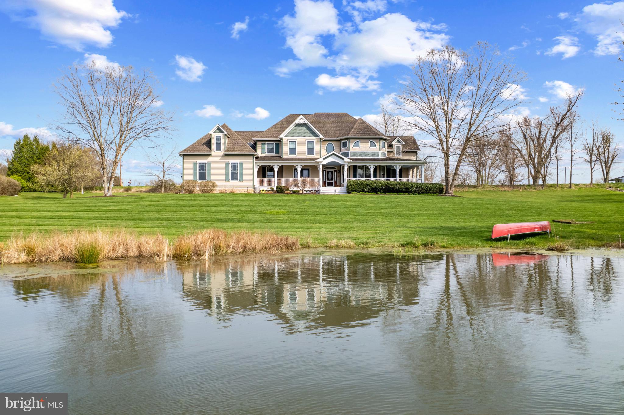 CASTLES RISING - Residential