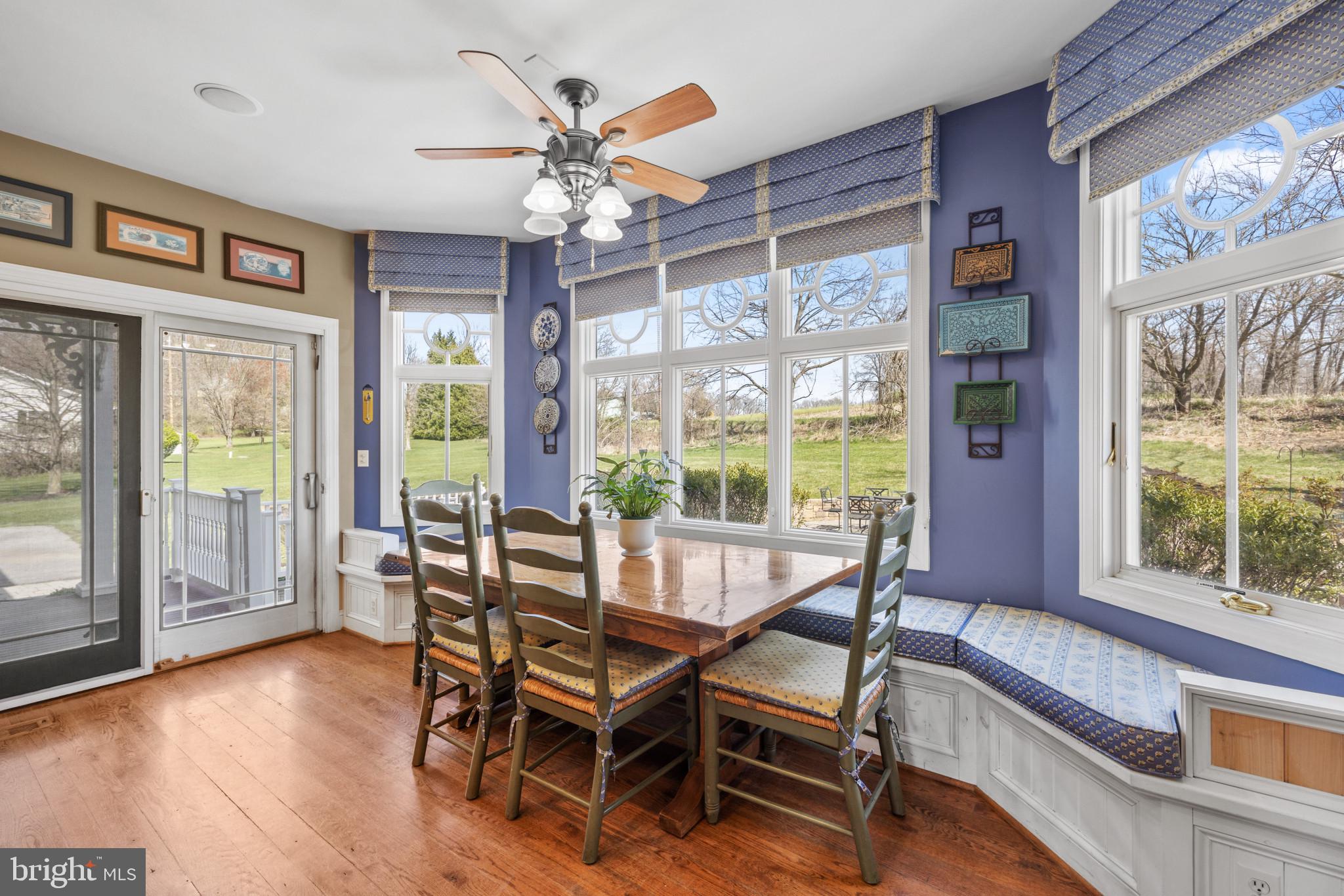 CASTLES RISING - Residential