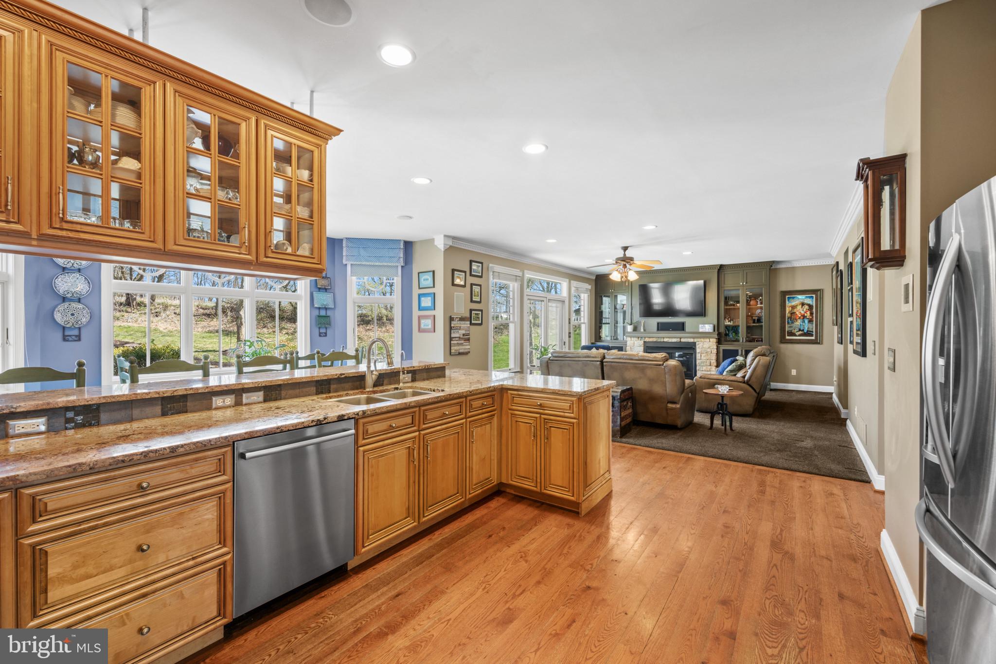 CASTLES RISING - Residential