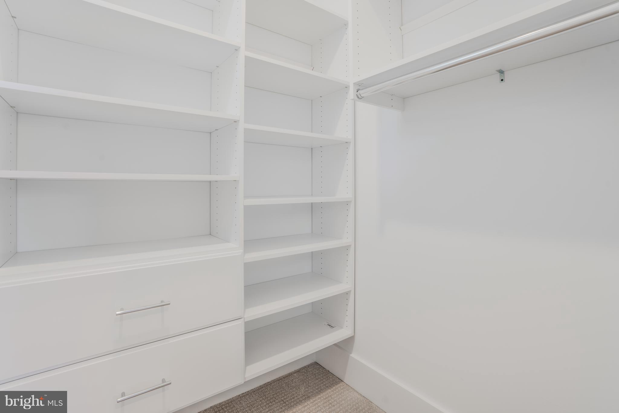 OWINGS MILLS - Residential