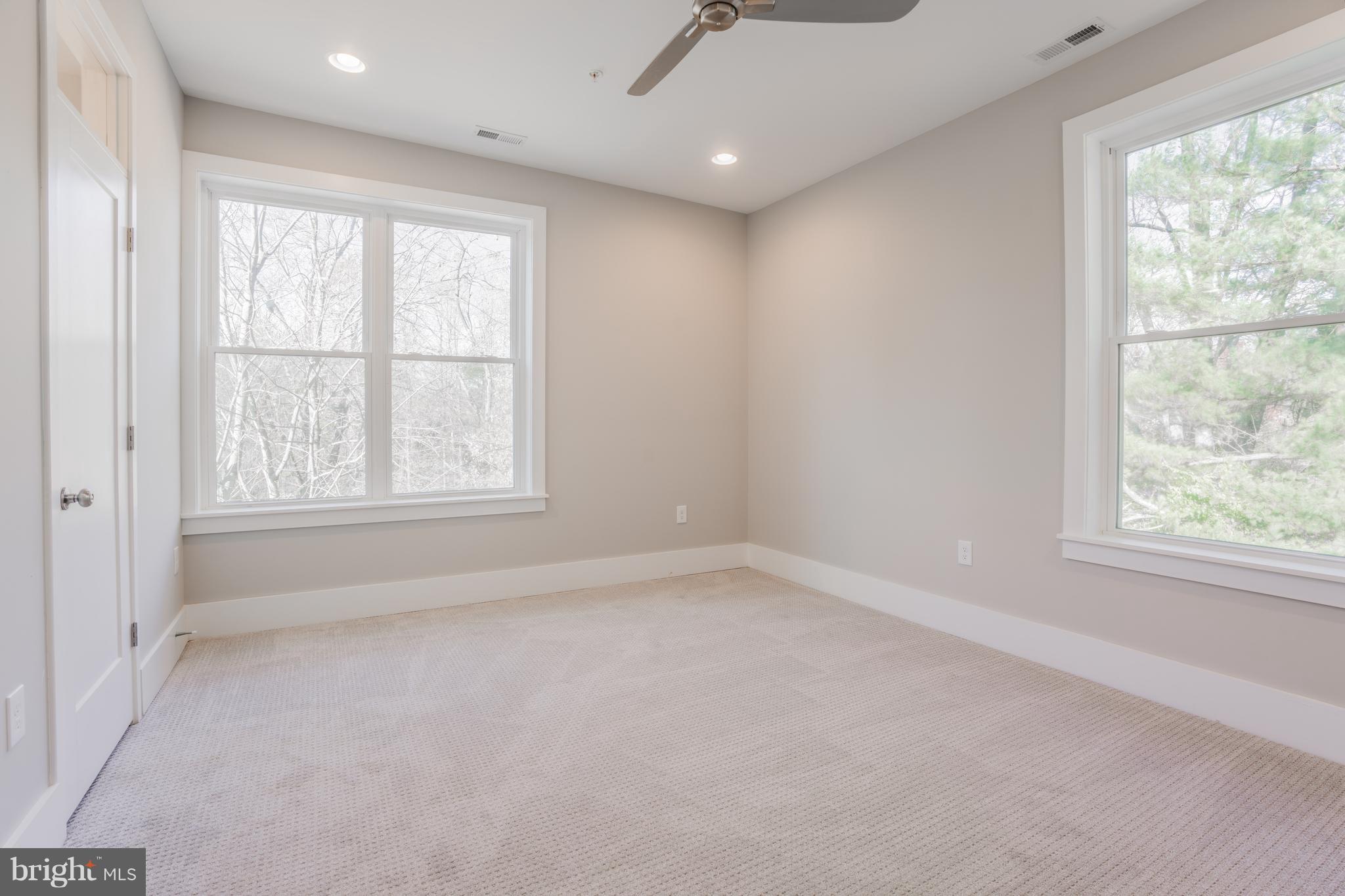 OWINGS MILLS - Residential