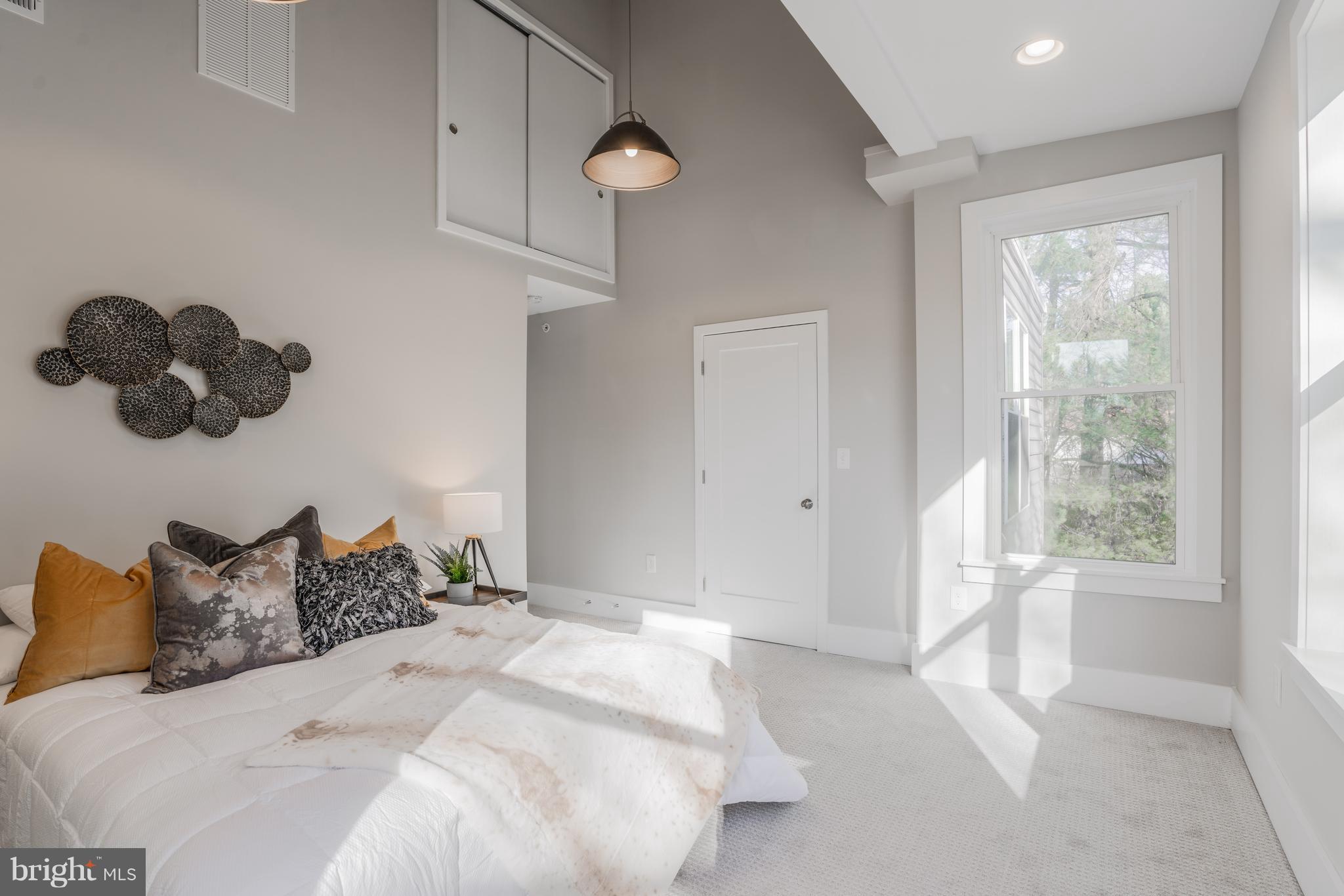 OWINGS MILLS - Residential