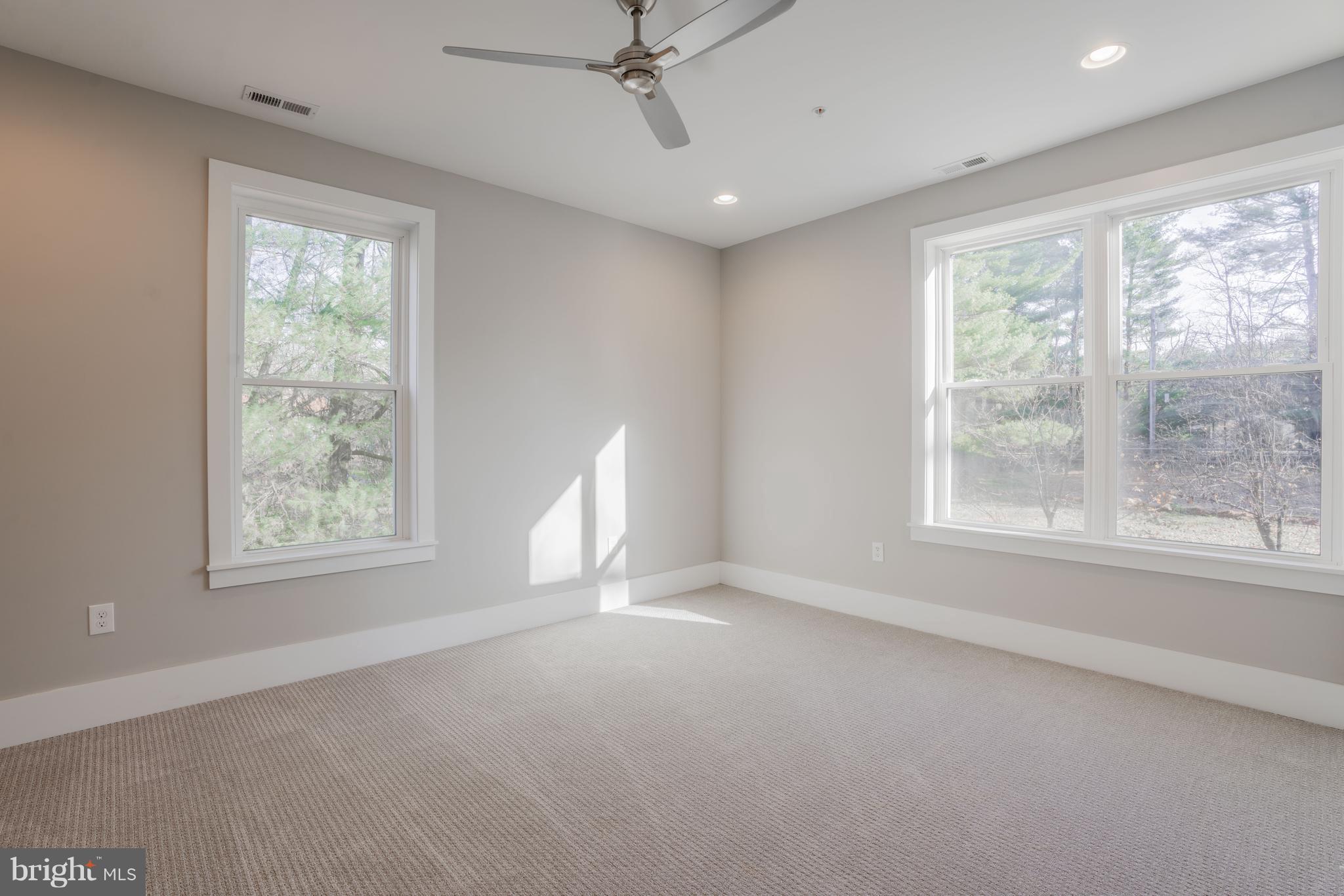 OWINGS MILLS - Residential