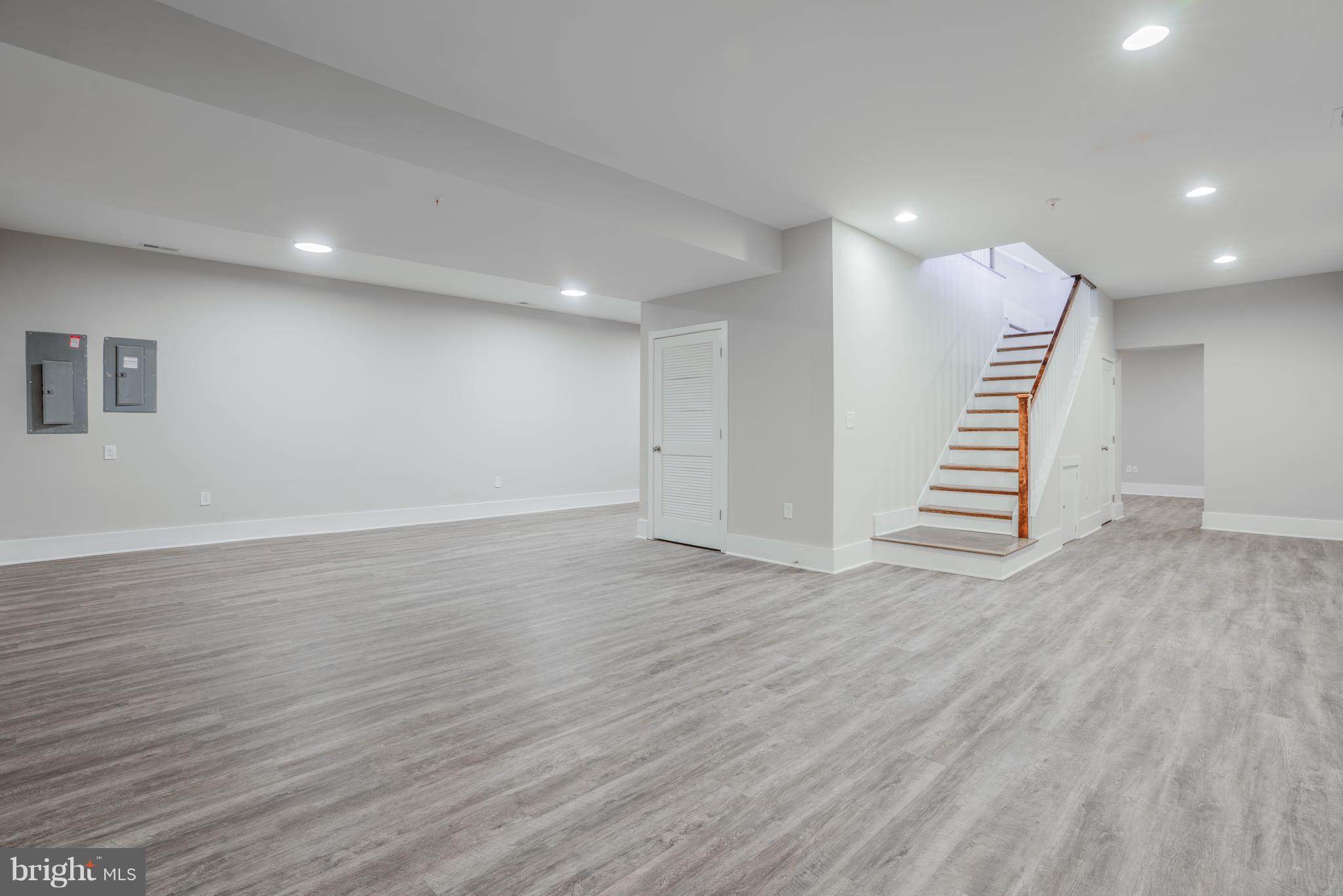 OWINGS MILLS - Residential