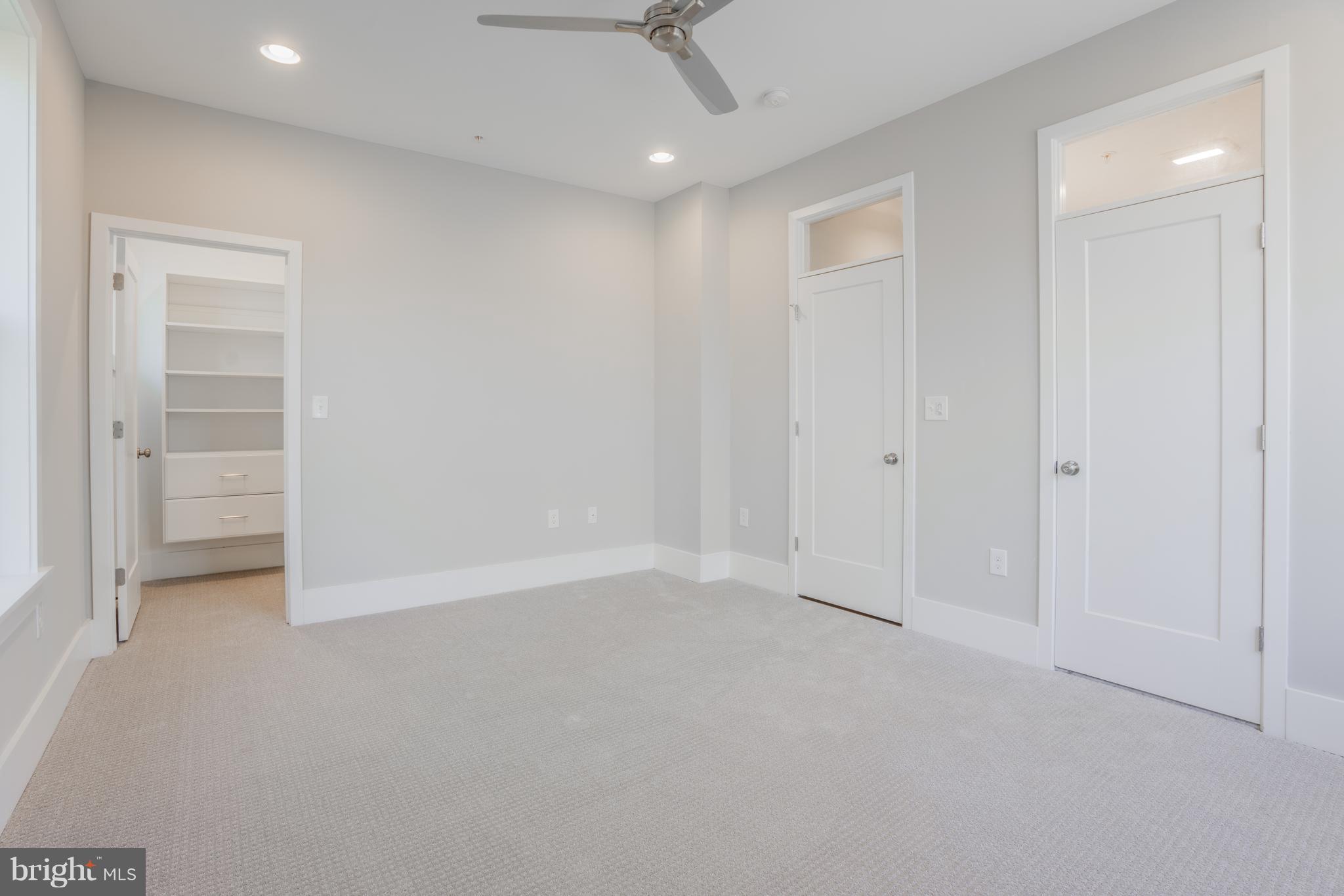 OWINGS MILLS - Residential