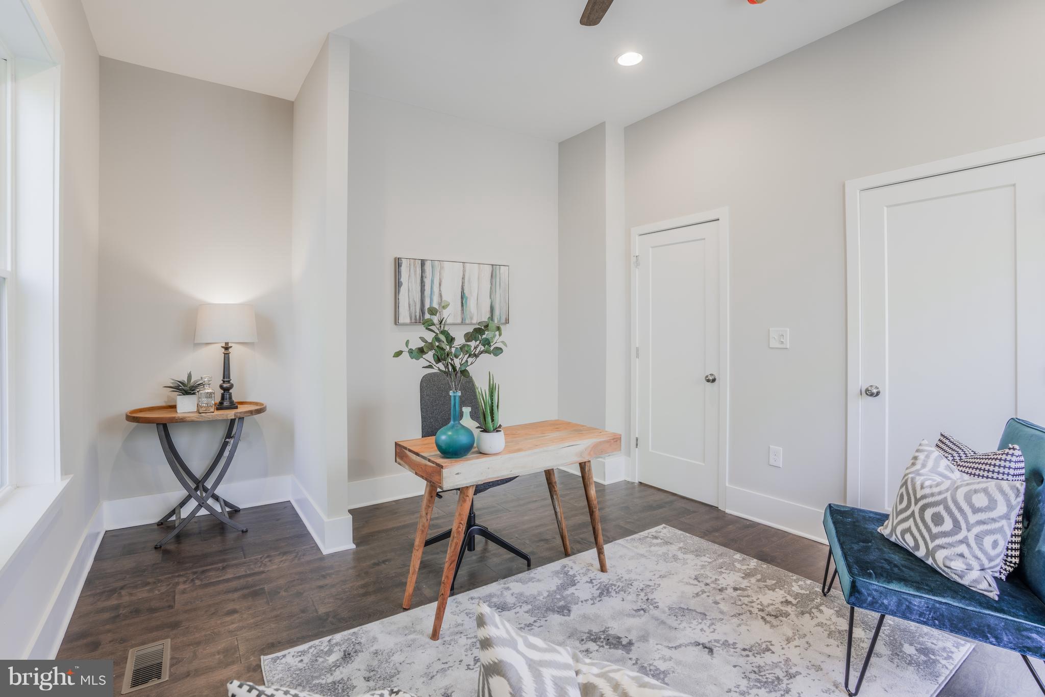 OWINGS MILLS - Residential