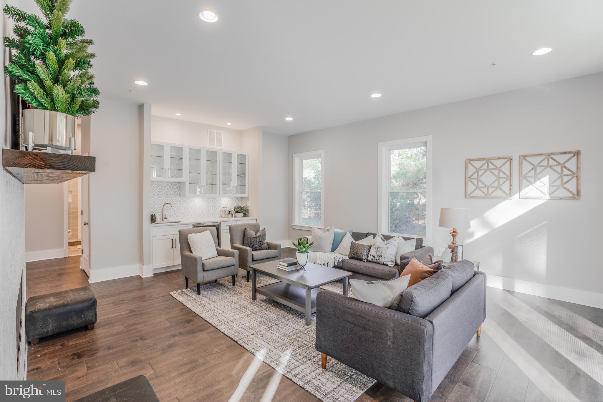 OWINGS MILLS - Residential