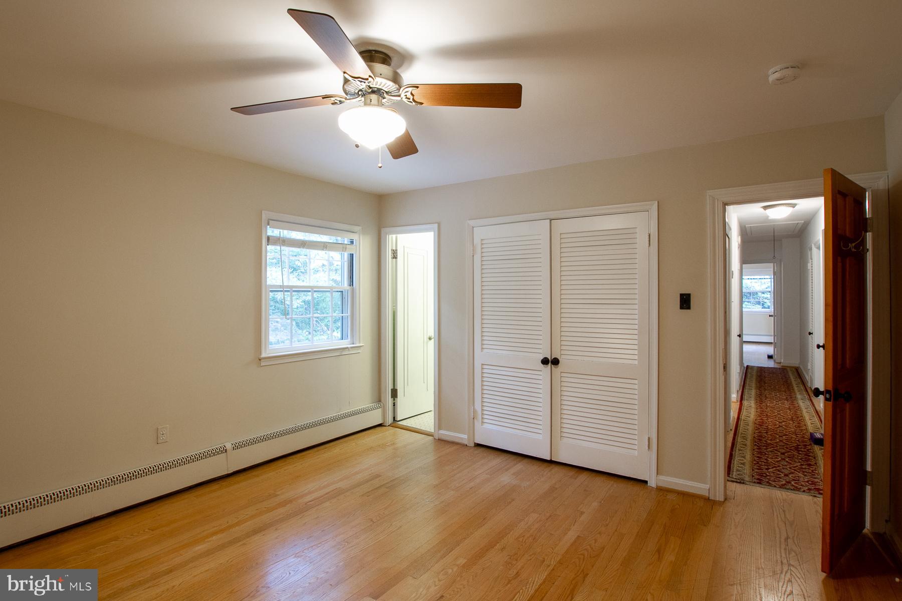 LAKE BARCROFT - Residential Lease