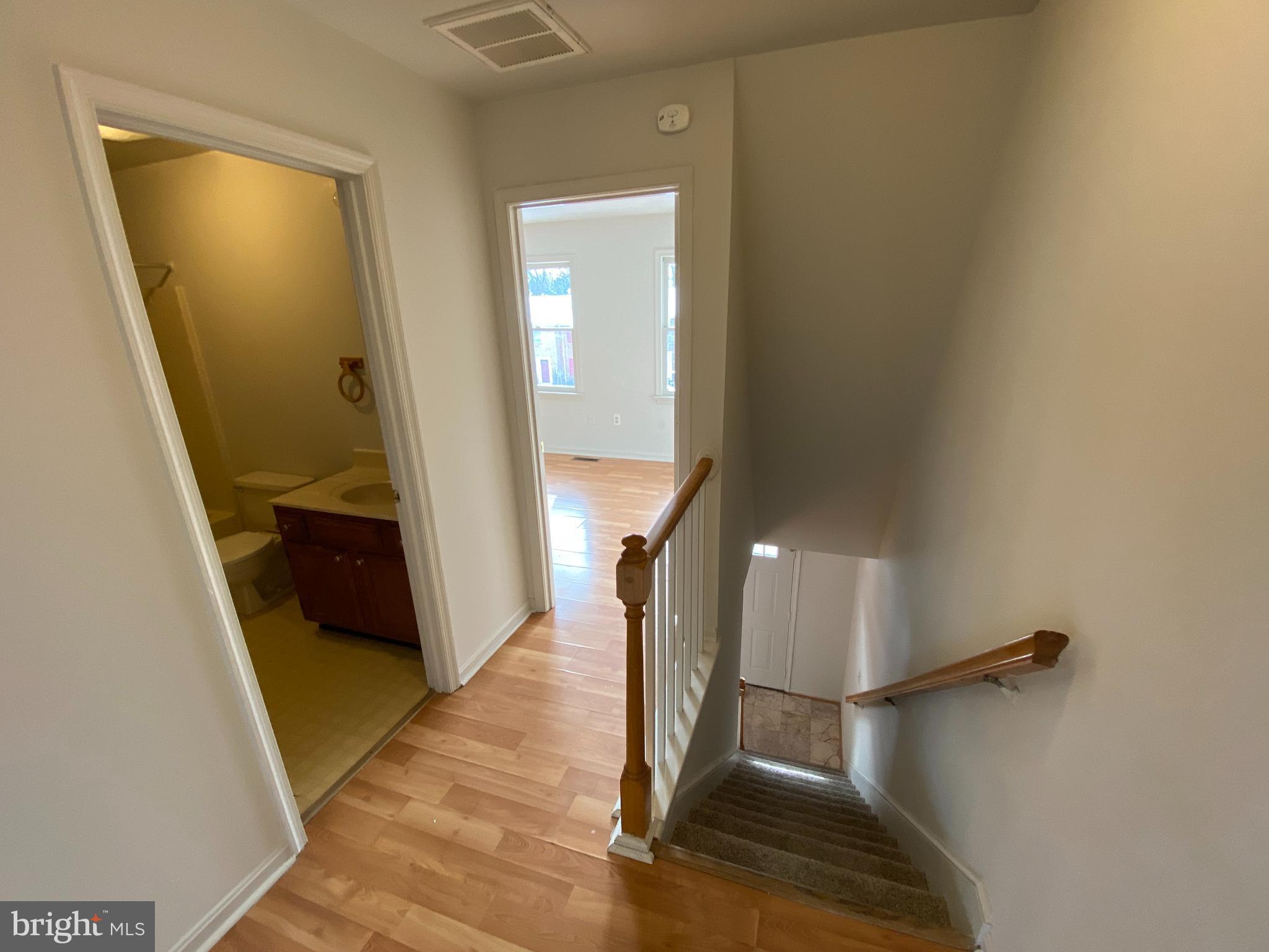 OLDE GREENWICH - Residential Lease