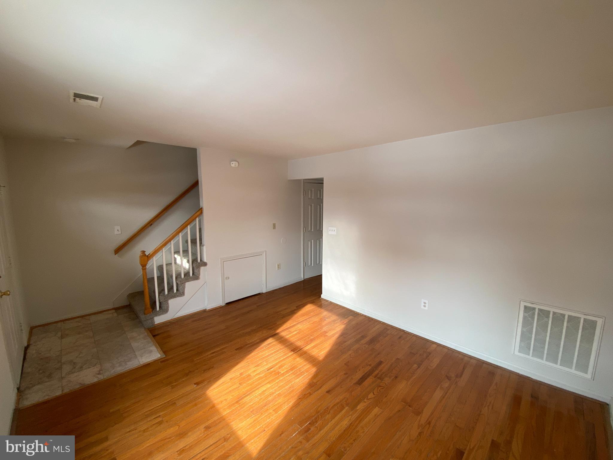 OLDE GREENWICH - Residential Lease