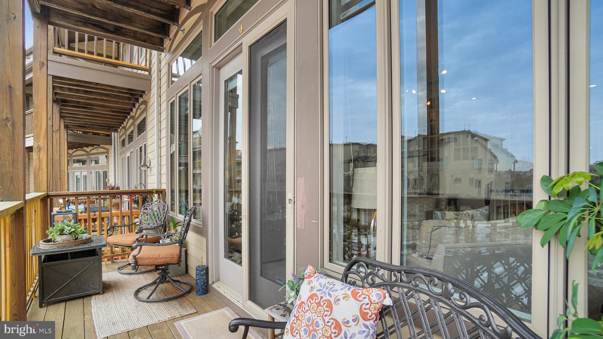 CHESAPEAKE HARBOUR - Residential