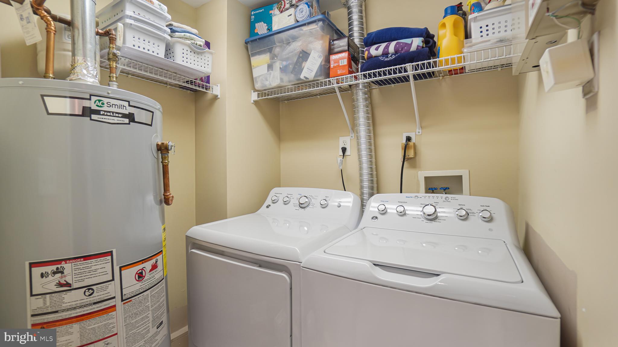 CHESAPEAKE HARBOUR - Residential