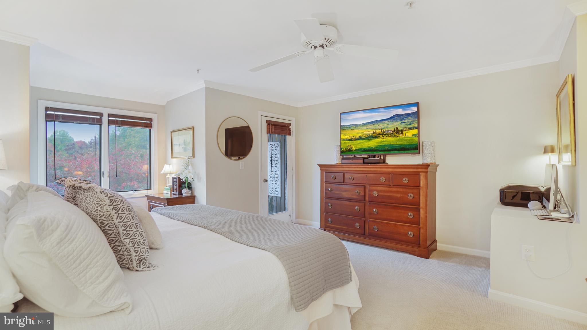 CHESAPEAKE HARBOUR - Residential