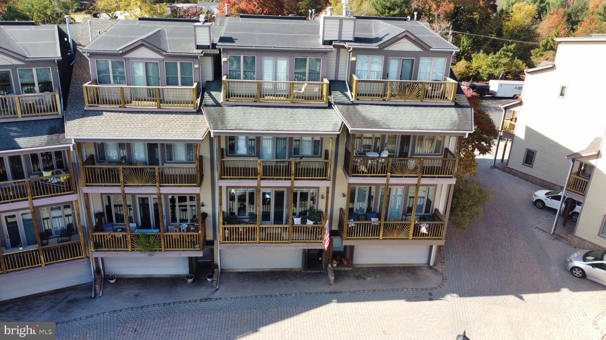 CHESAPEAKE HARBOUR - Residential