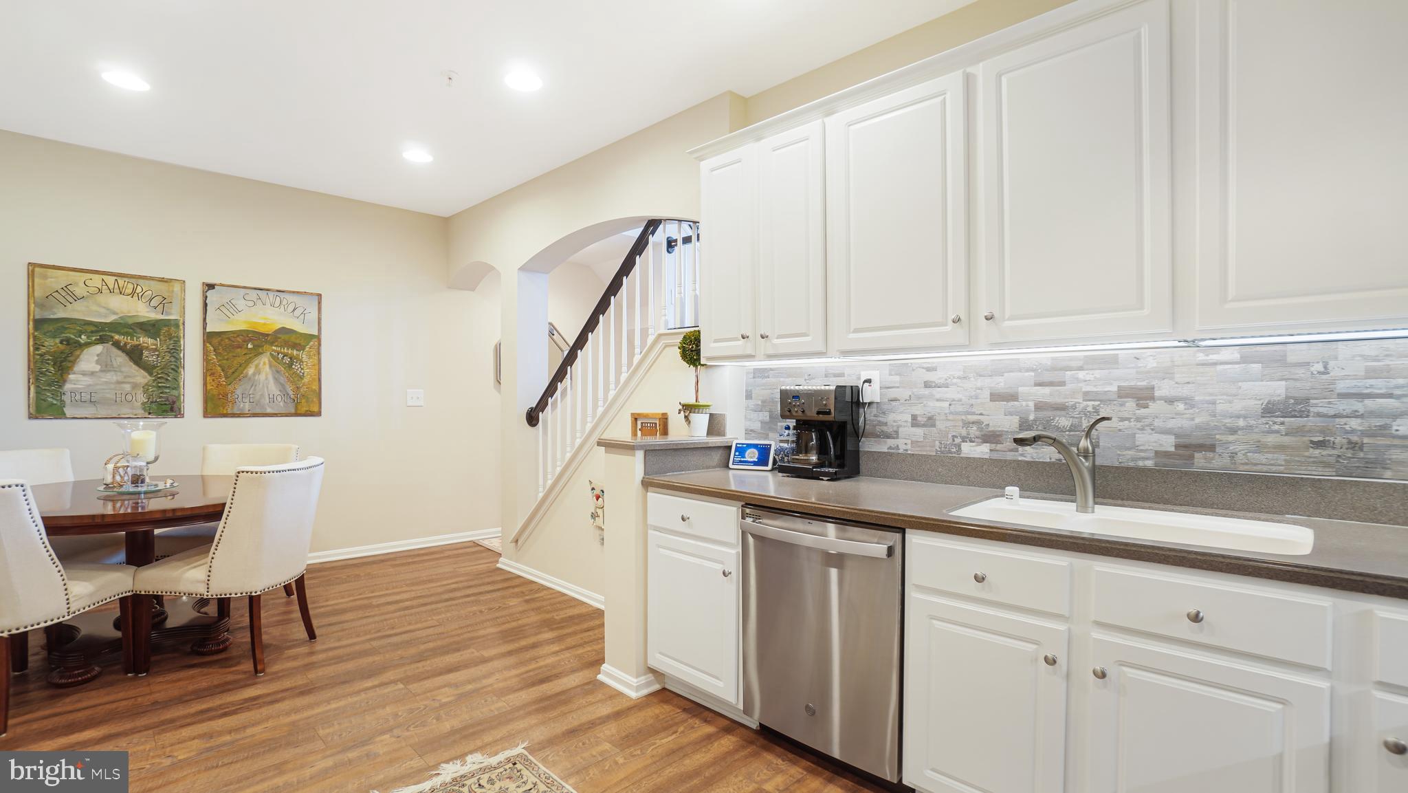 CHESAPEAKE HARBOUR - Residential