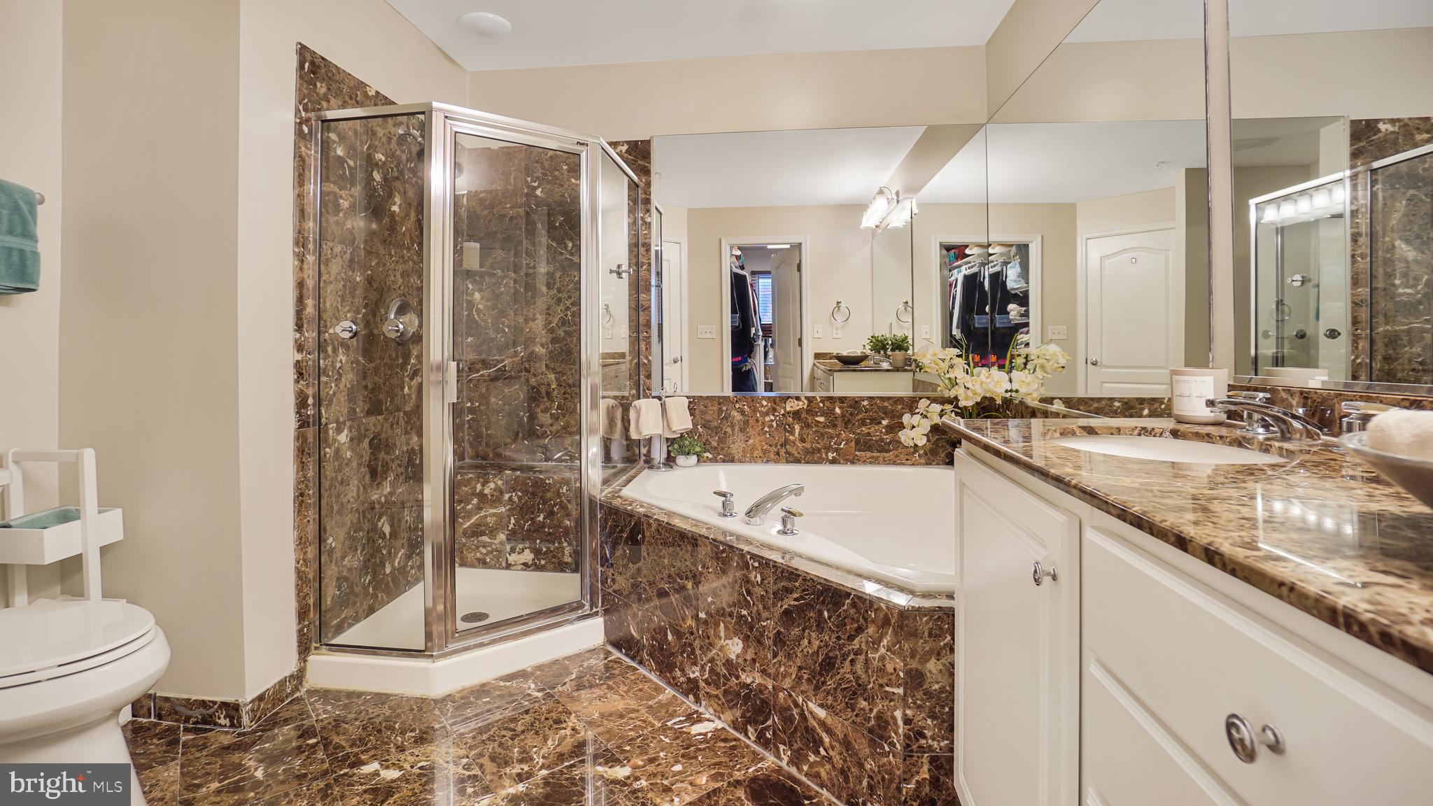 CHESAPEAKE HARBOUR - Residential