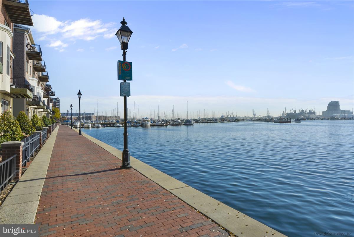 NORTH SHORE - Residential