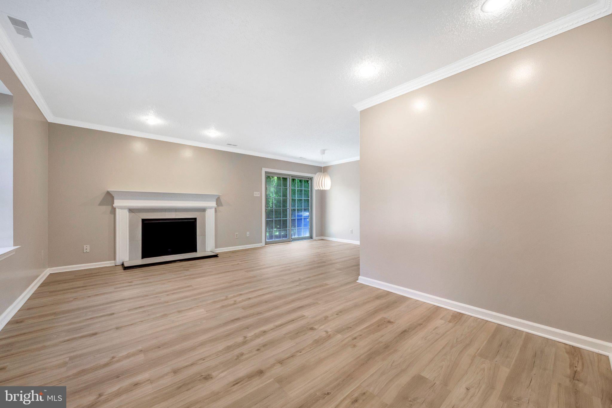 14 FRANKLIN DRIVE