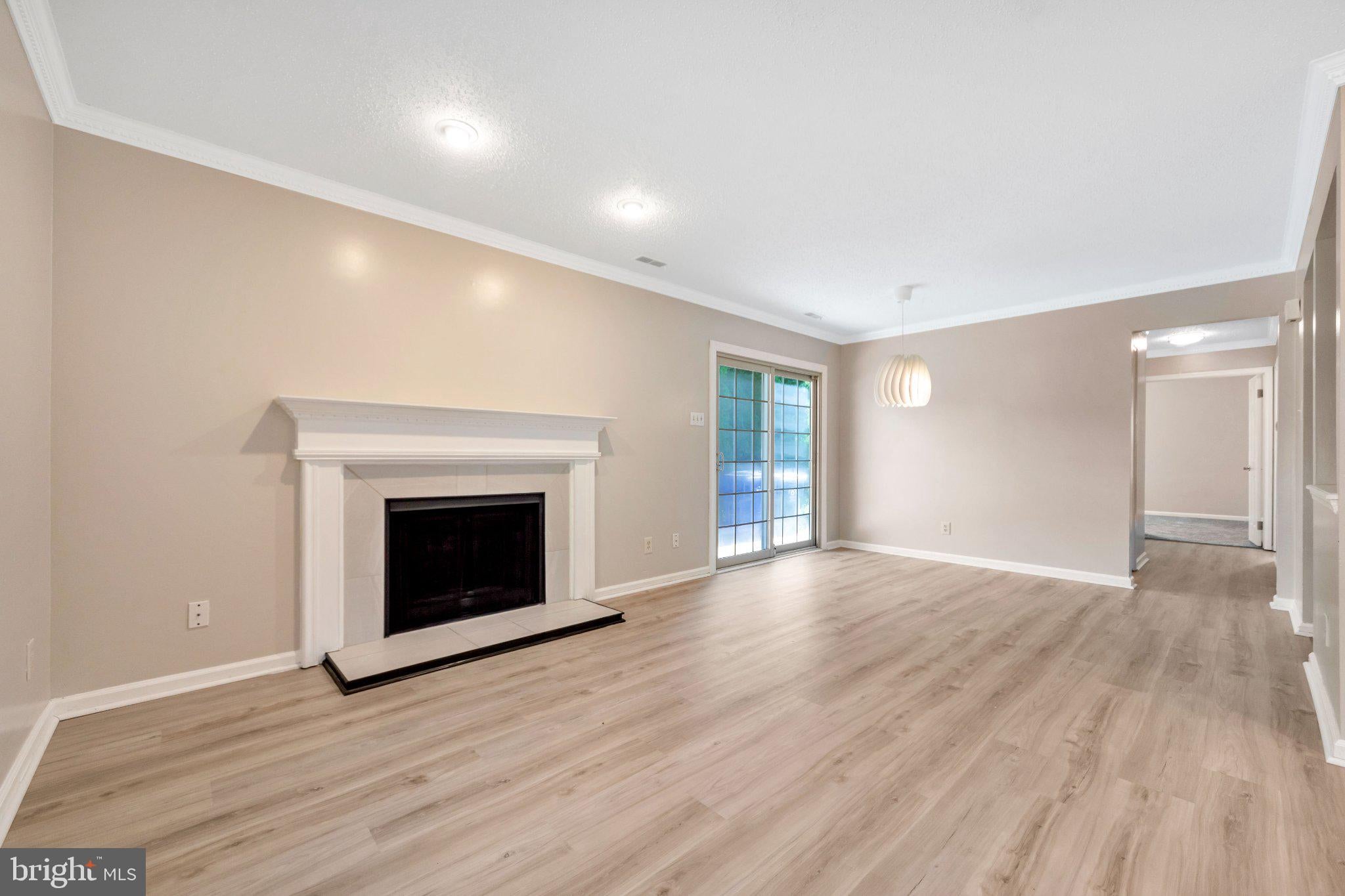 14 FRANKLIN DRIVE