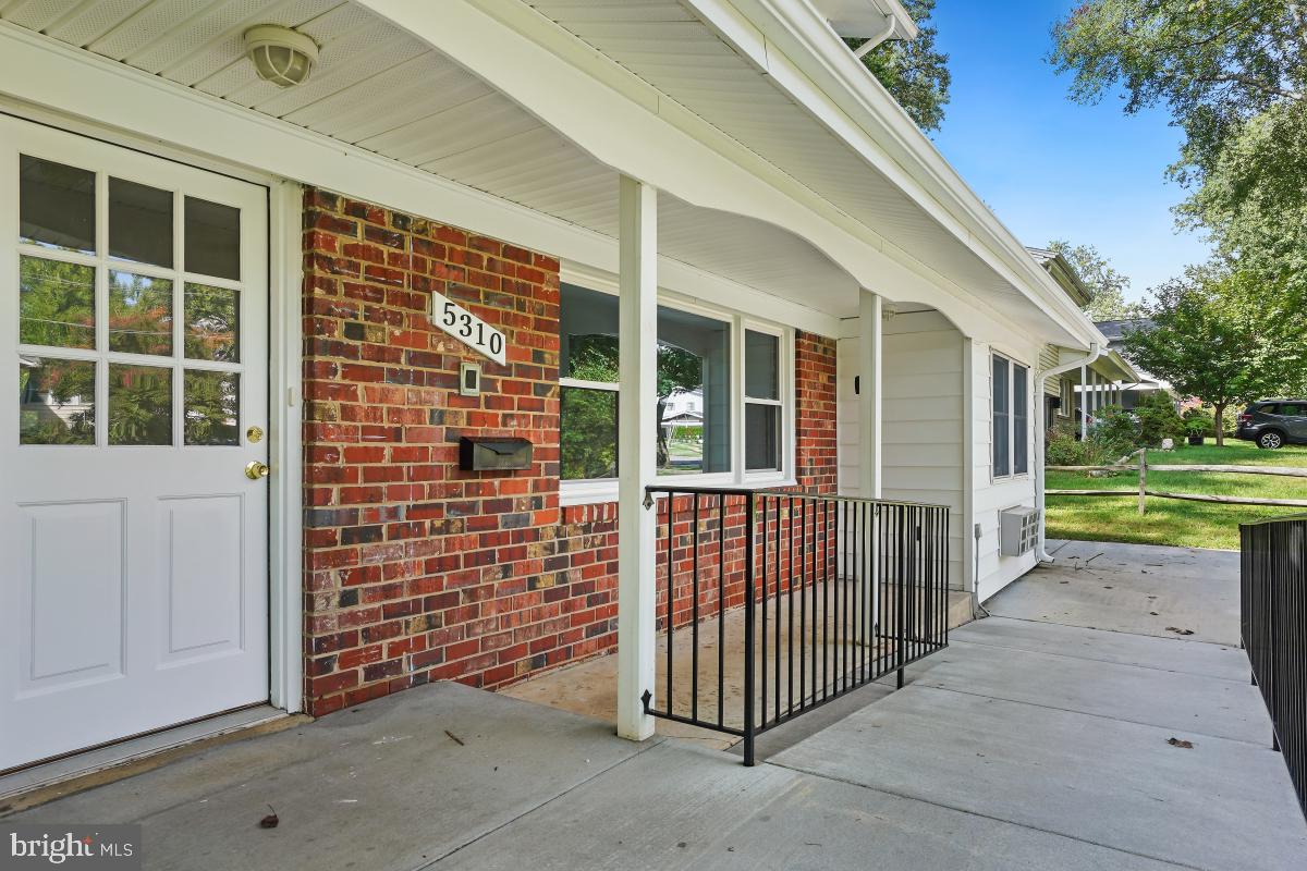 ROCK CREEK MANOR - Residential