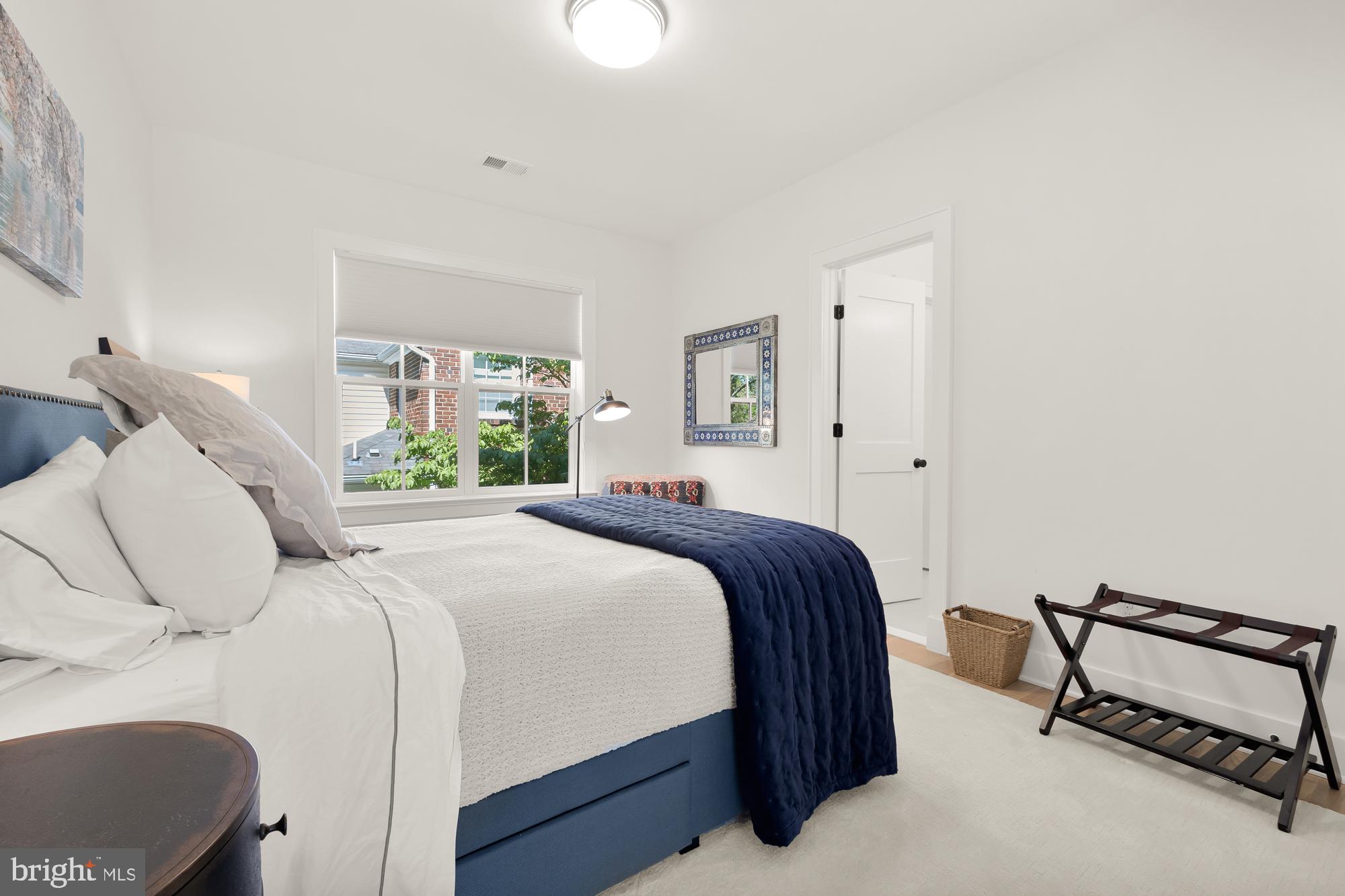 WESTBORO - Residential