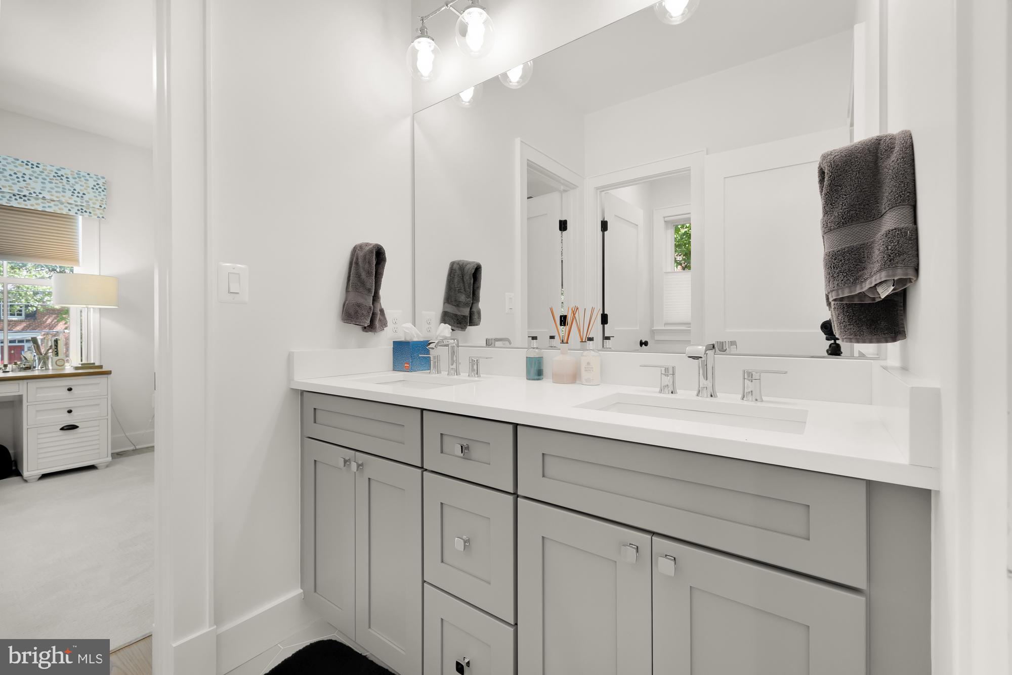 WESTBORO - Residential