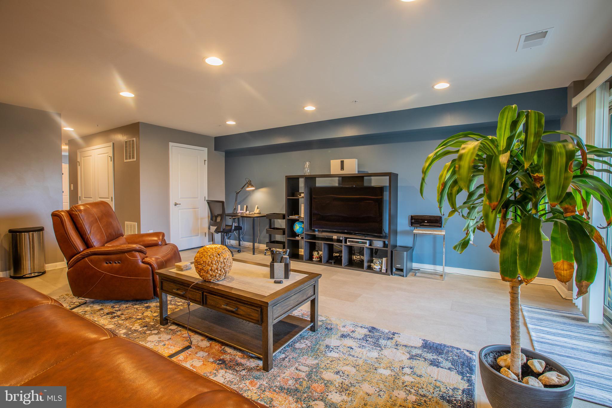 HANOVER - Residential Lease