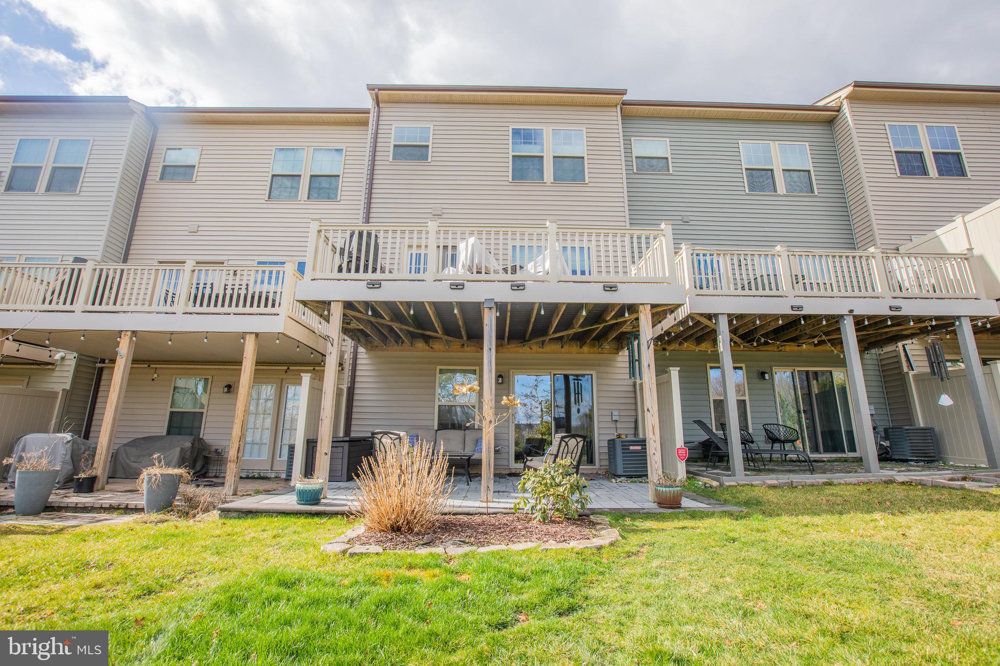 HANOVER - Residential Lease