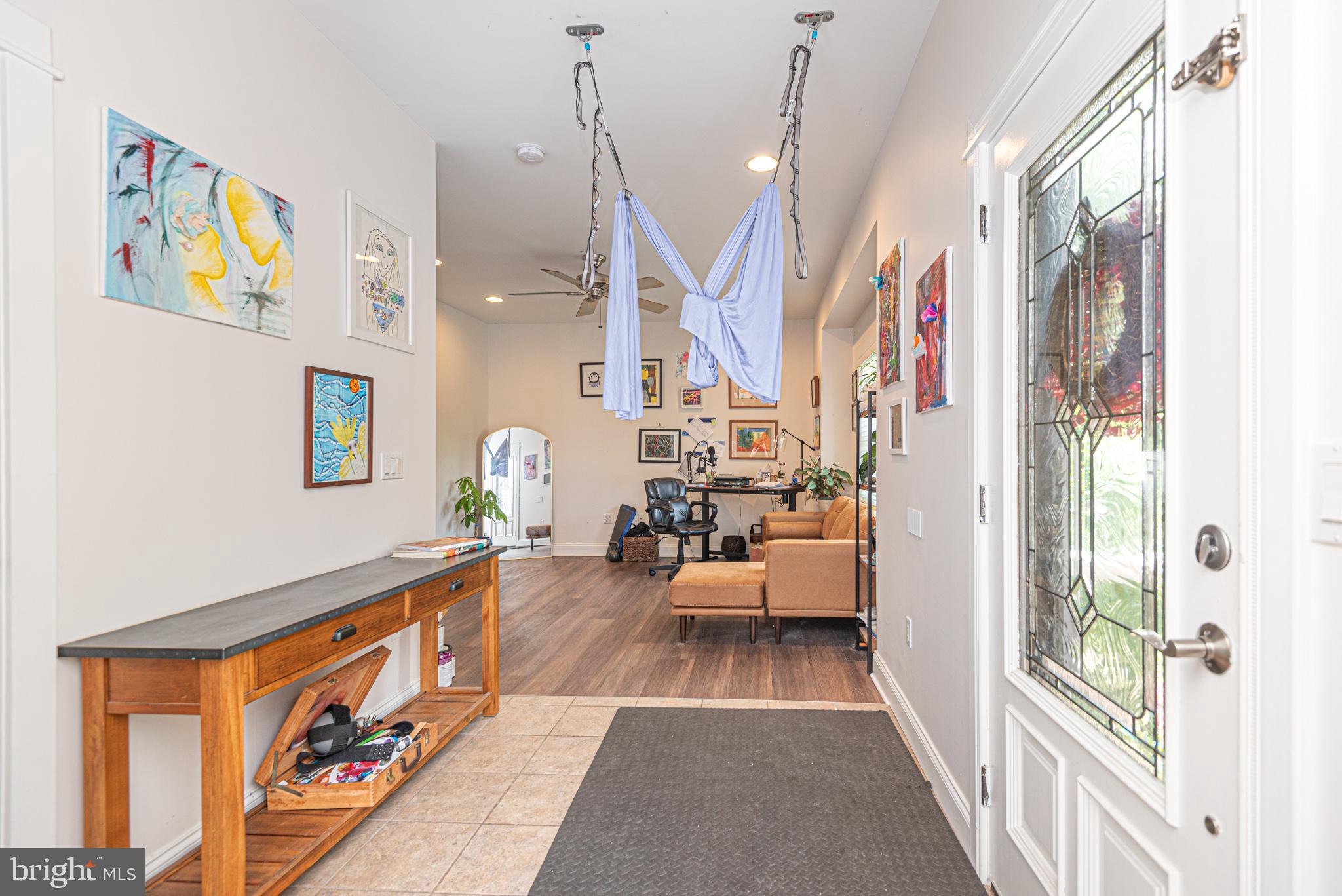 HENRYS MILL - Residential