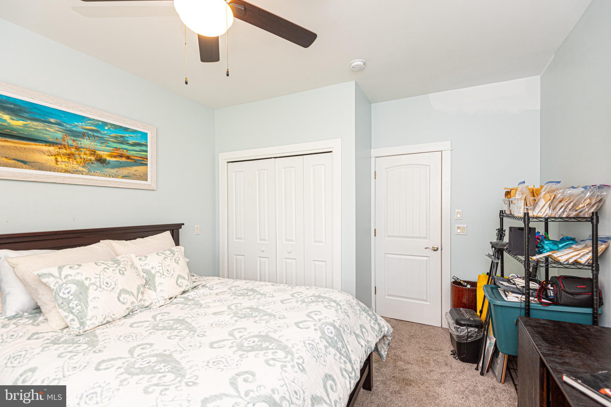 HENRYS MILL - Residential