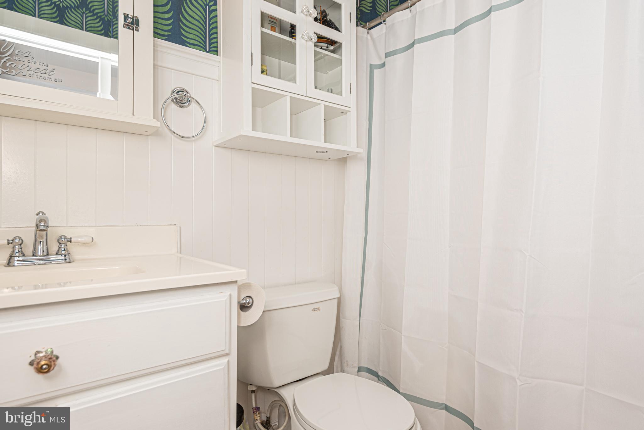 HENRYS MILL - Residential