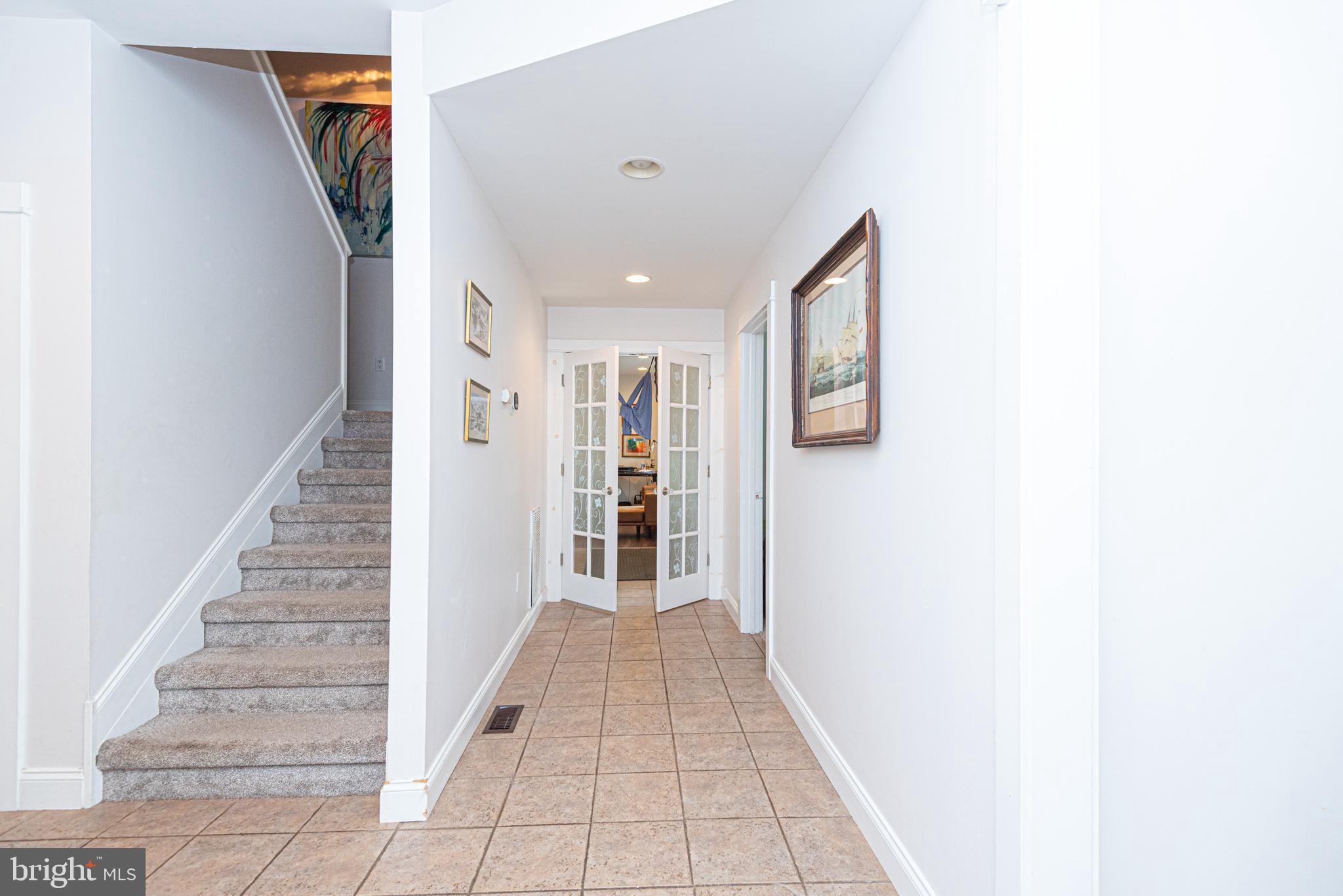 HENRYS MILL - Residential