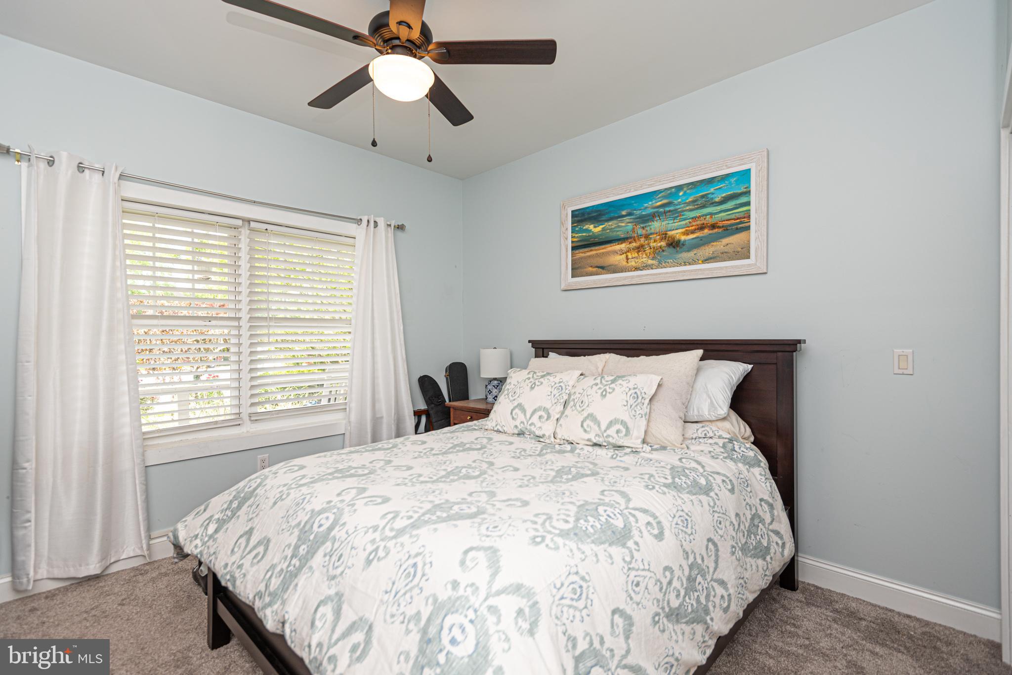 HENRYS MILL - Residential