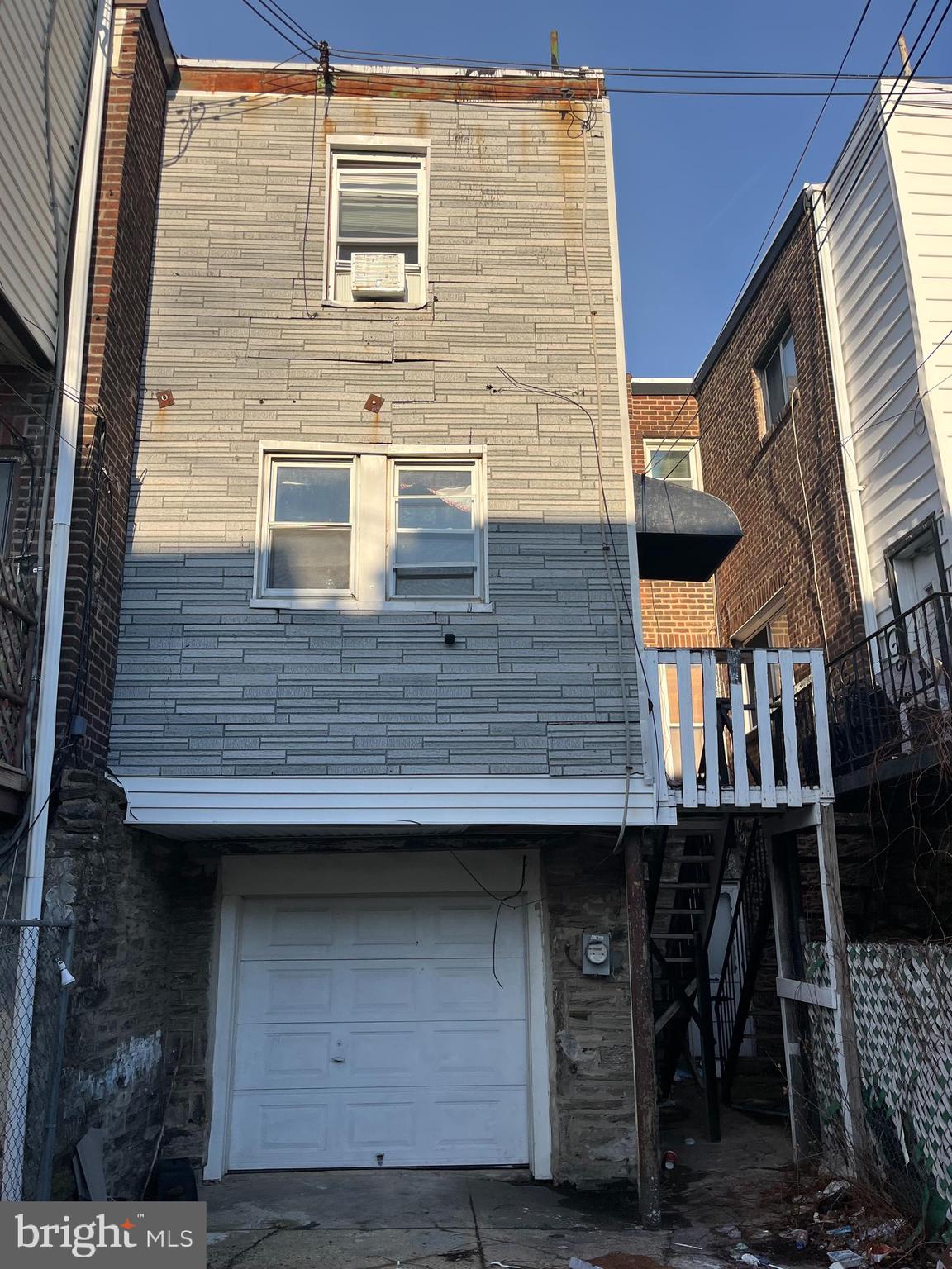 OAK LANE - Residential