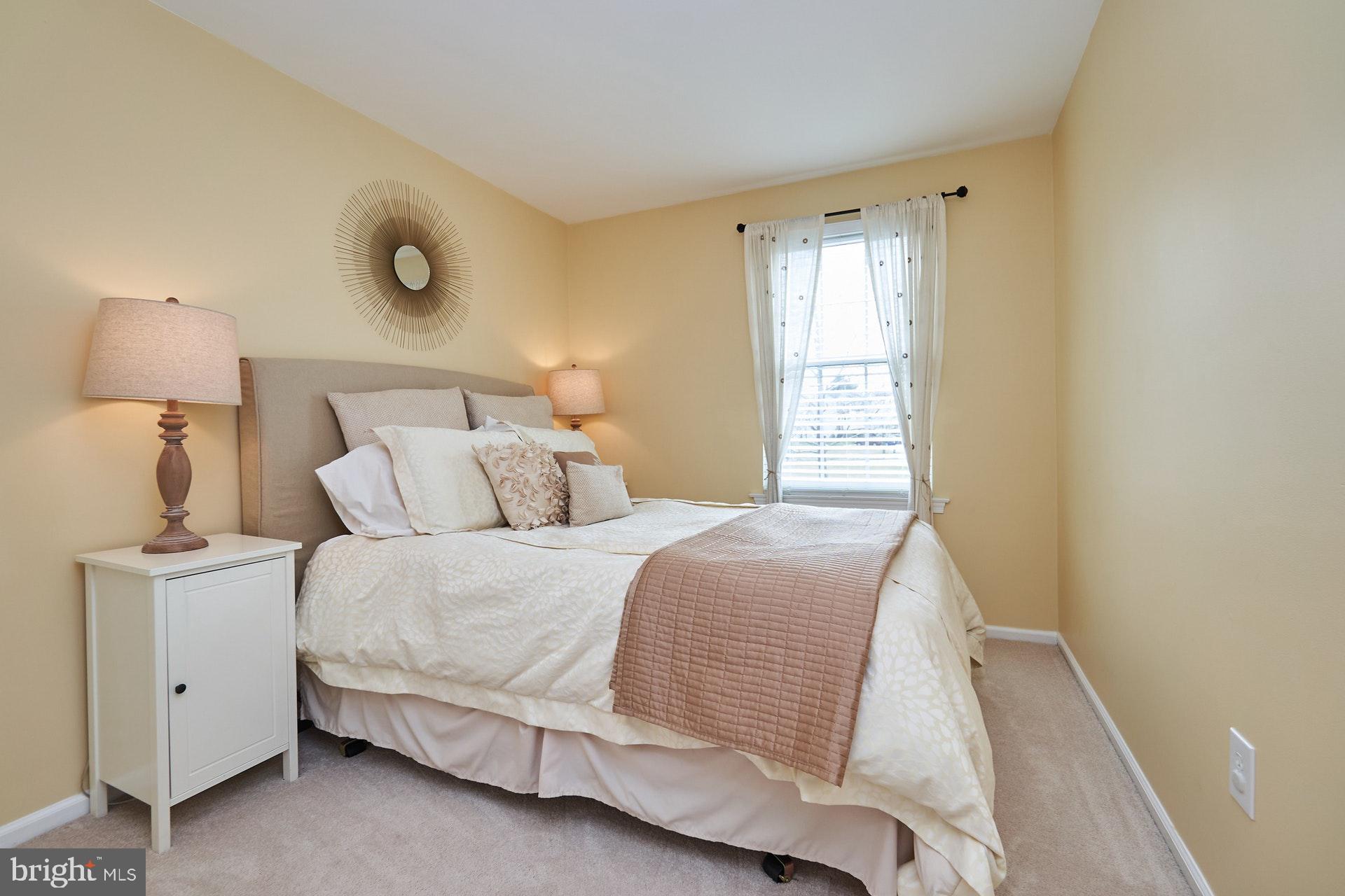 FRANKLIN FARM - Residential