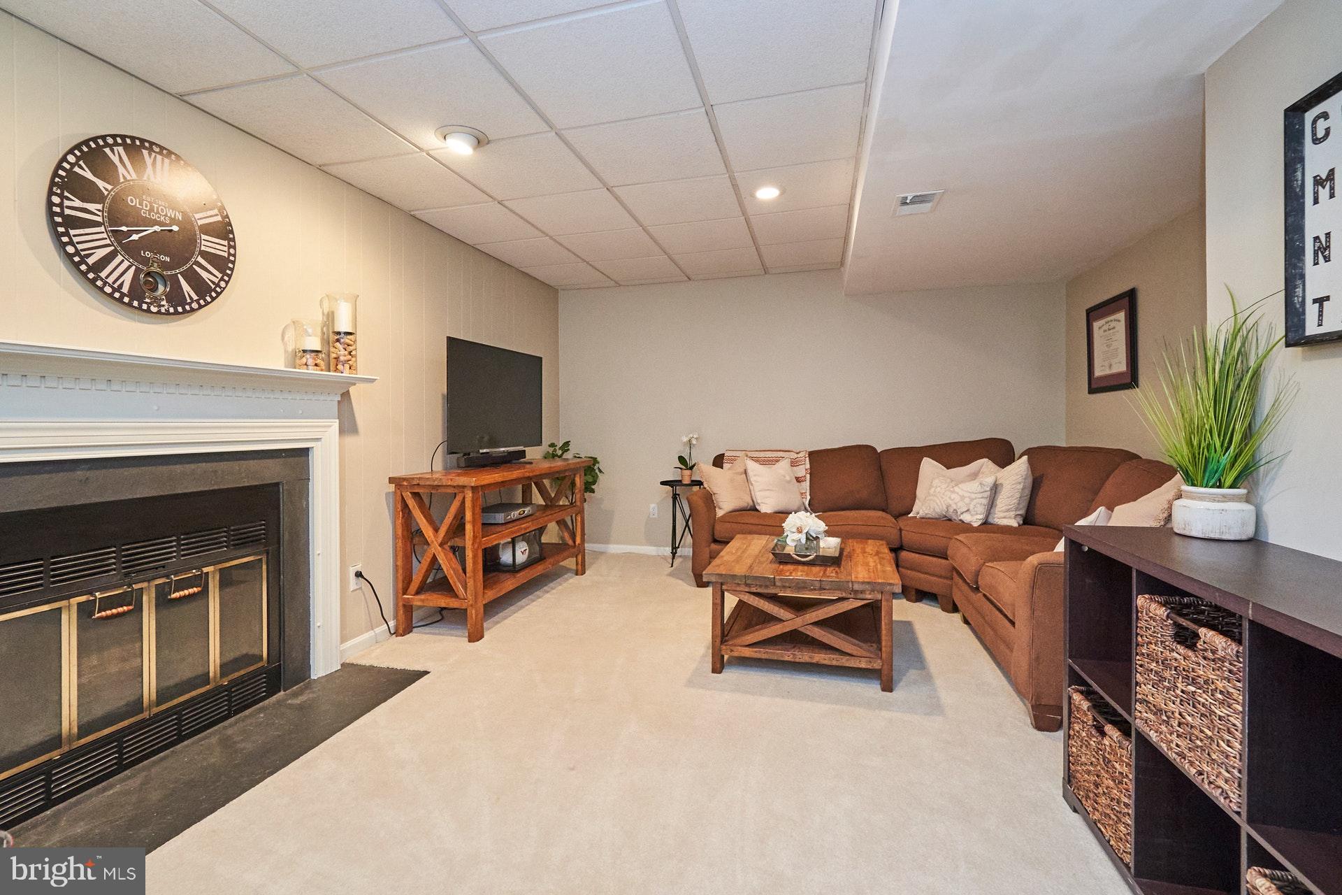 FRANKLIN FARM - Residential