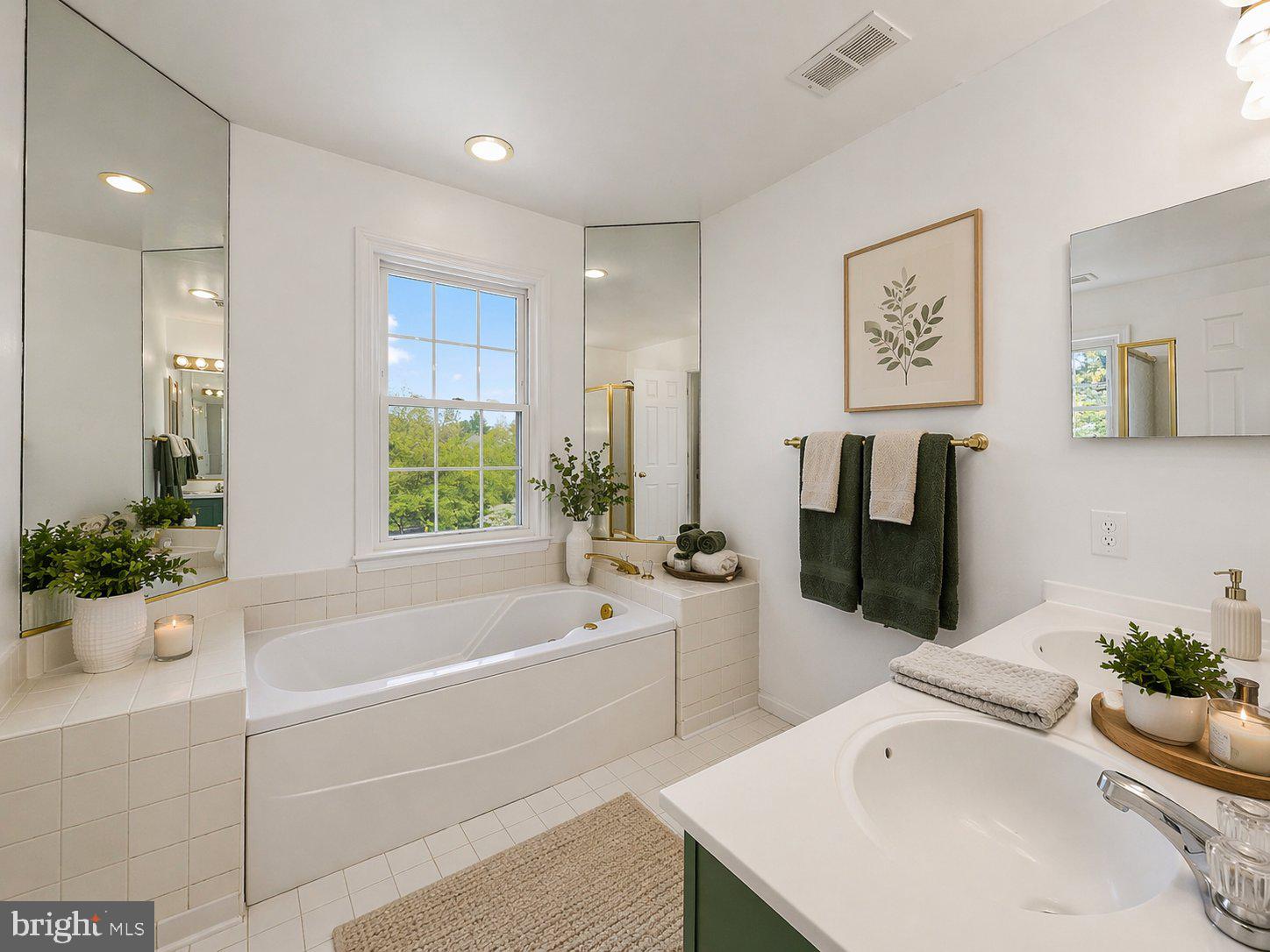 FERNSHIRE FARMS - Residential