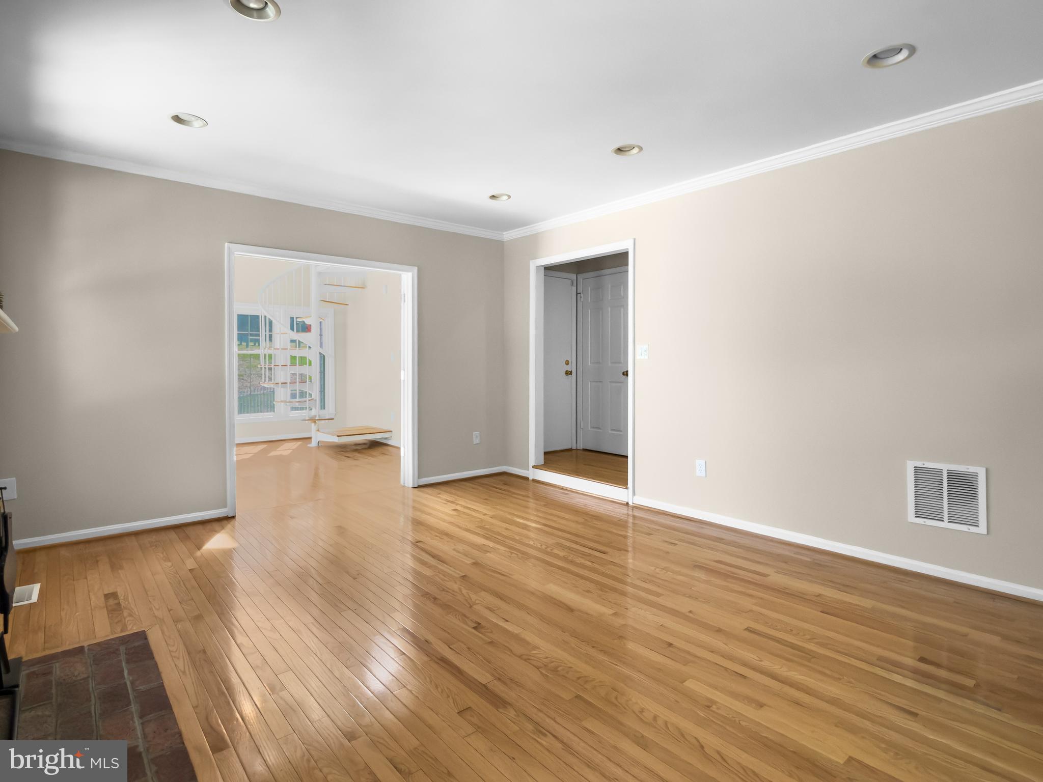 FERNSHIRE FARMS - Residential