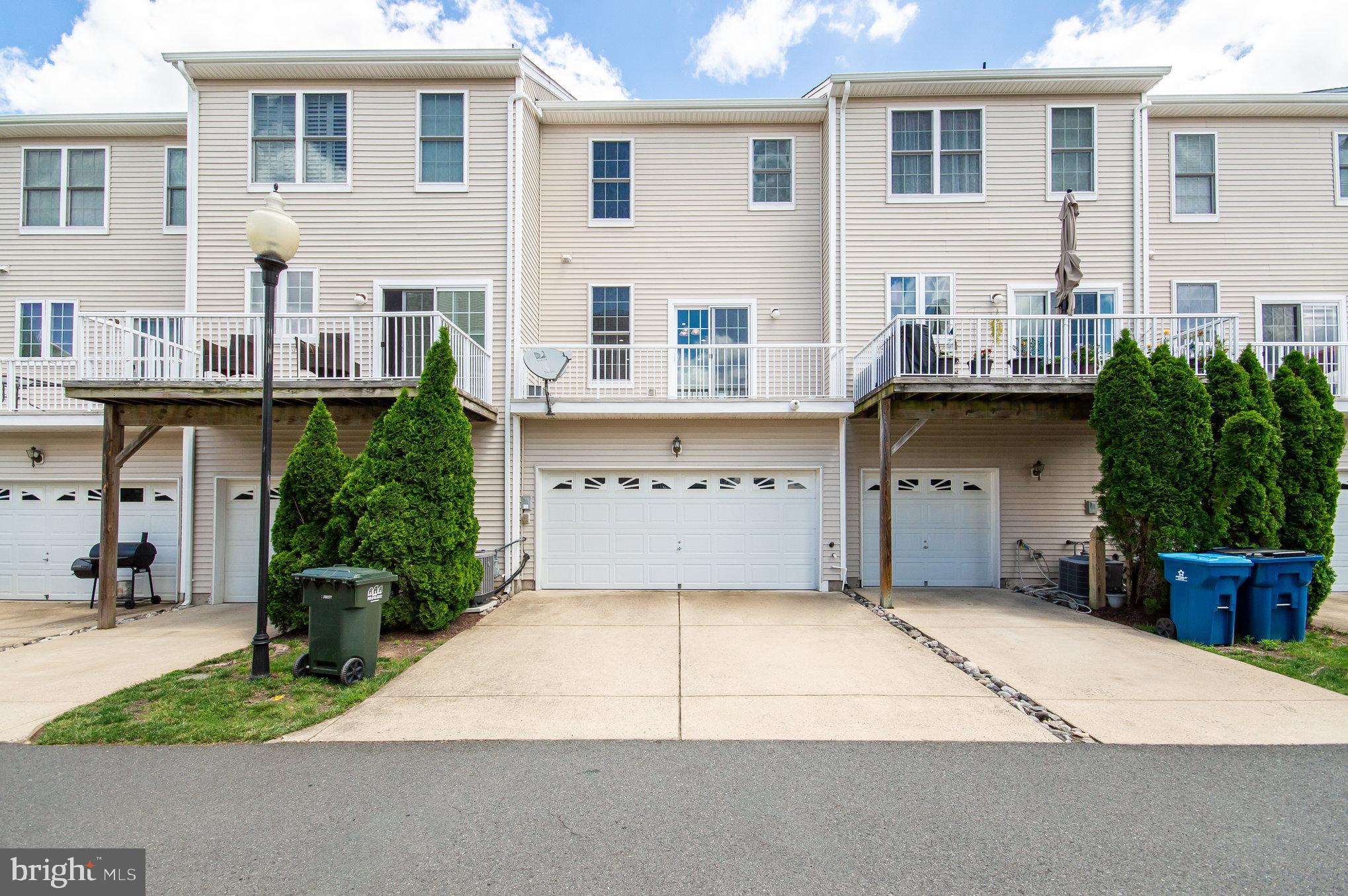 AMBERLEA AT SOUTH RIDING - Residential