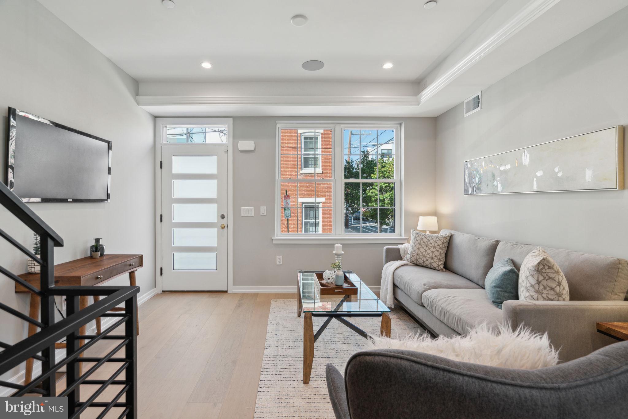 GRADUATE HOSPITAL - Residential