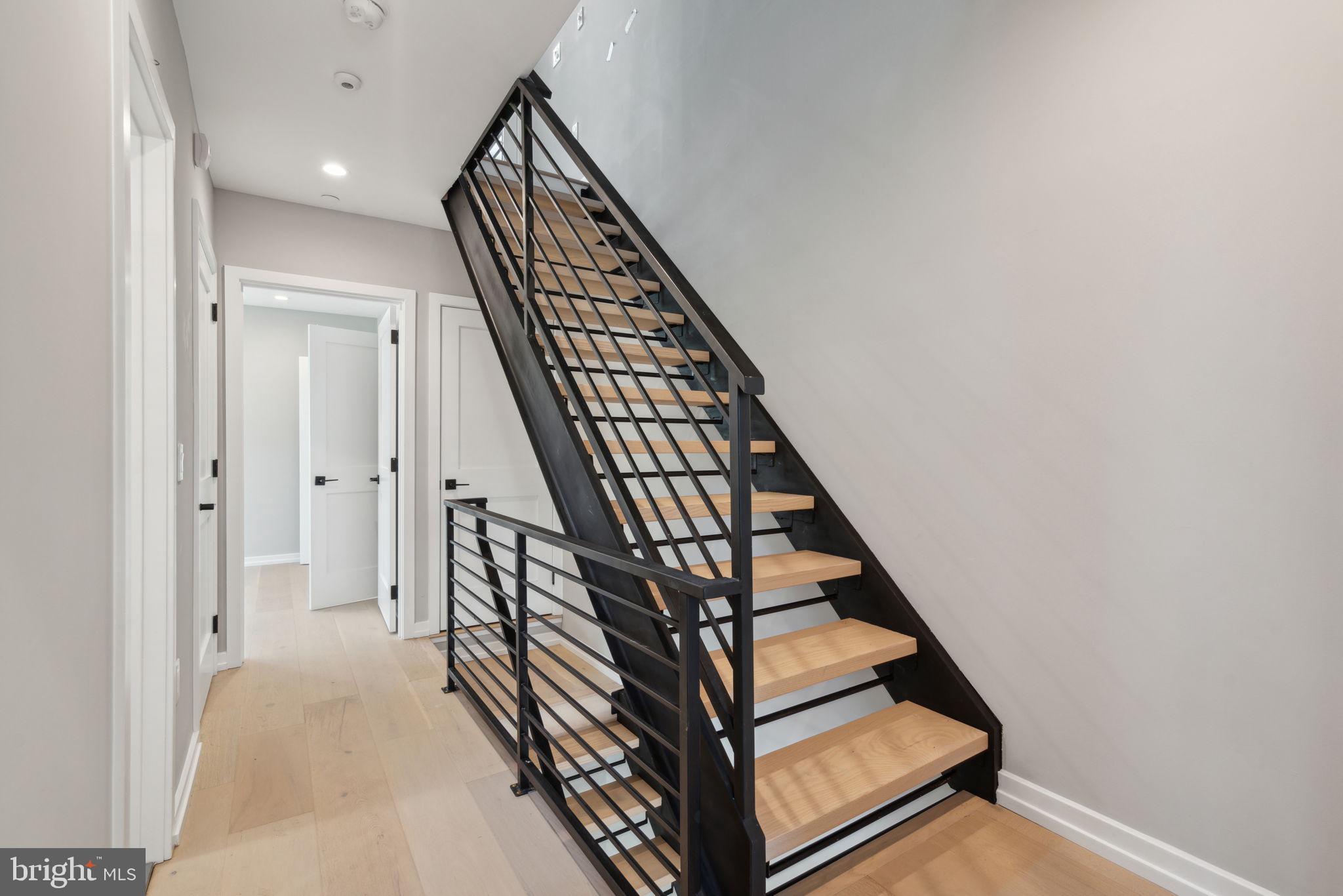 GRADUATE HOSPITAL - Residential