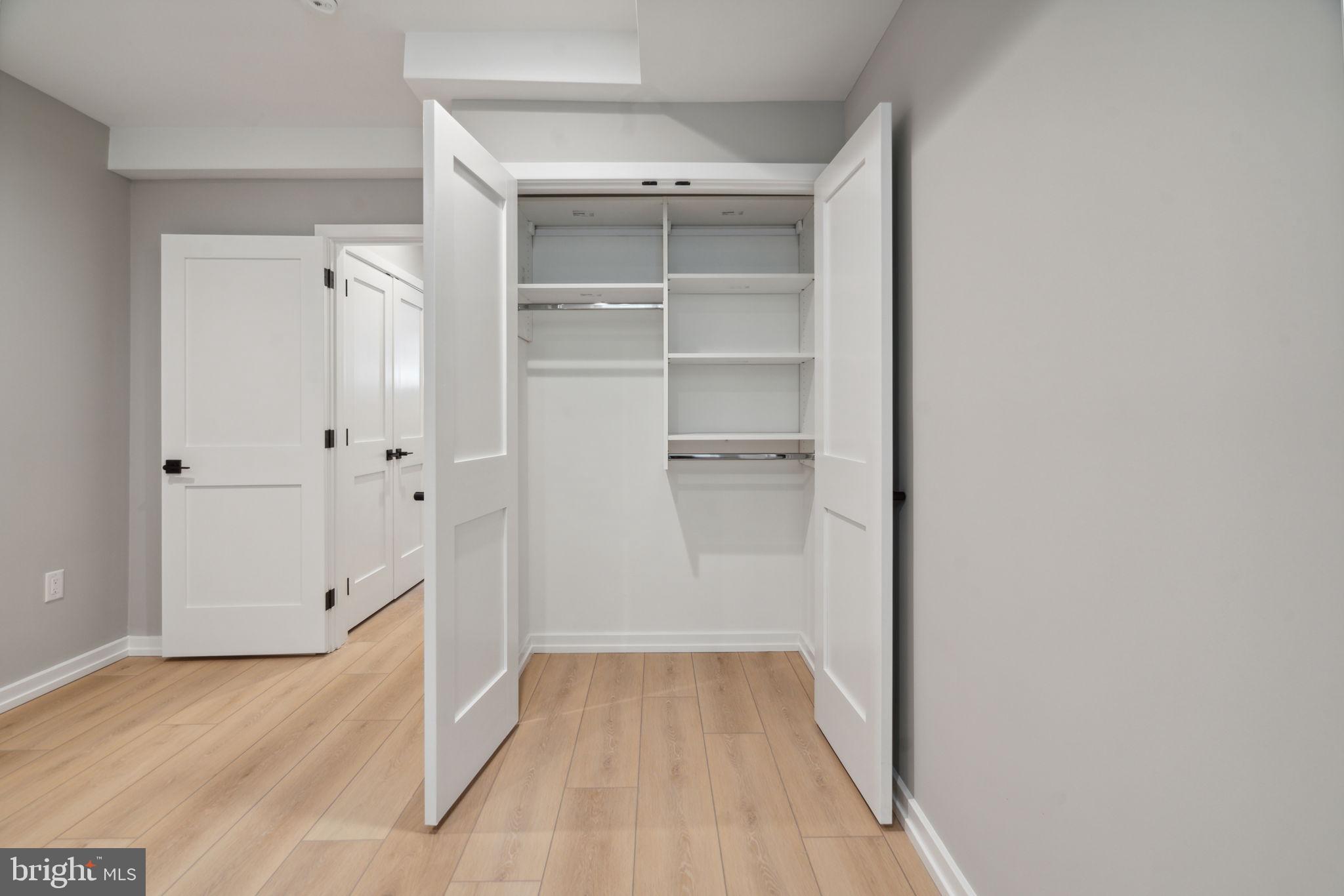 GRADUATE HOSPITAL - Residential