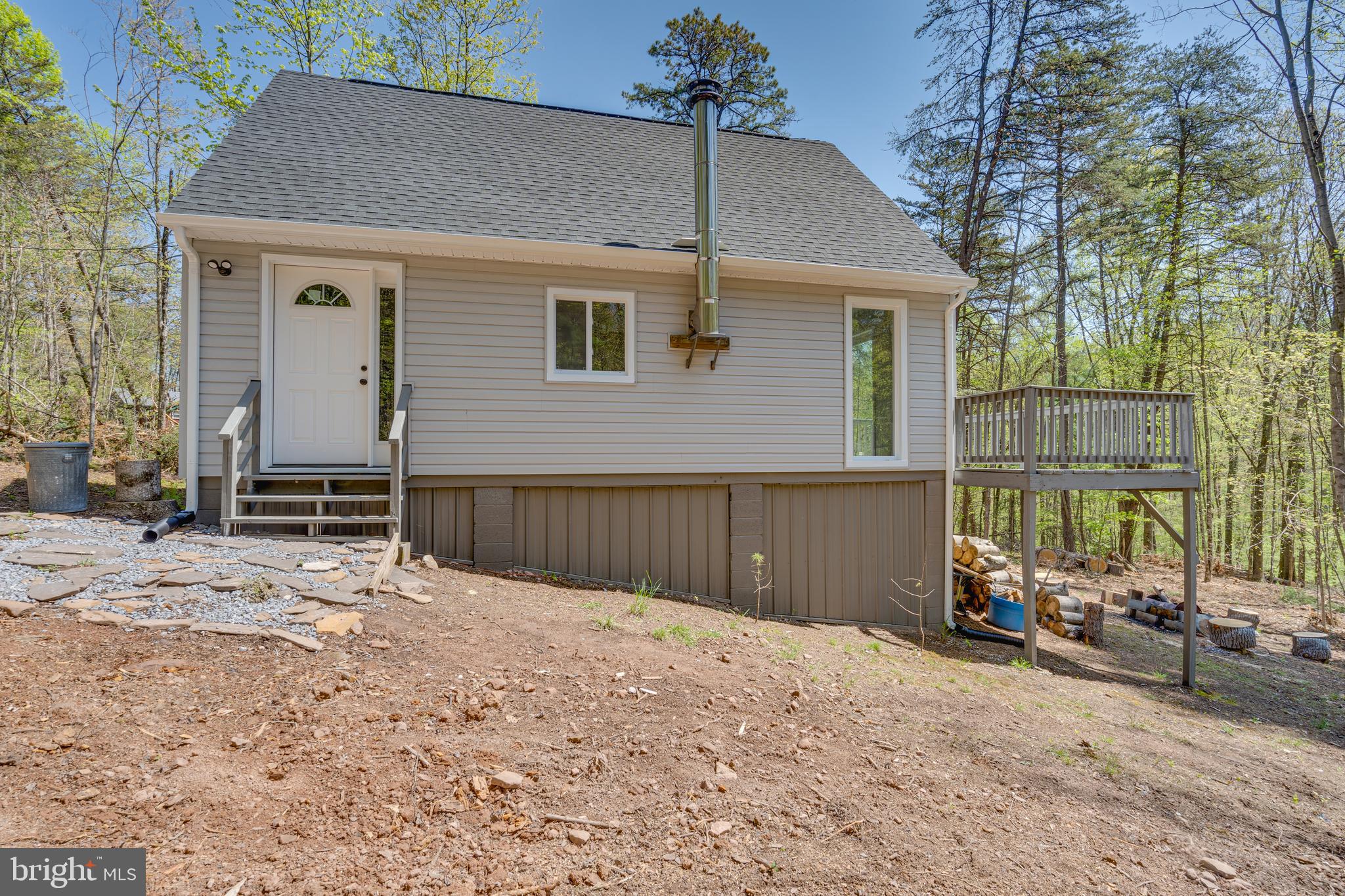 MOUNTAIN LICK RUN - Residential