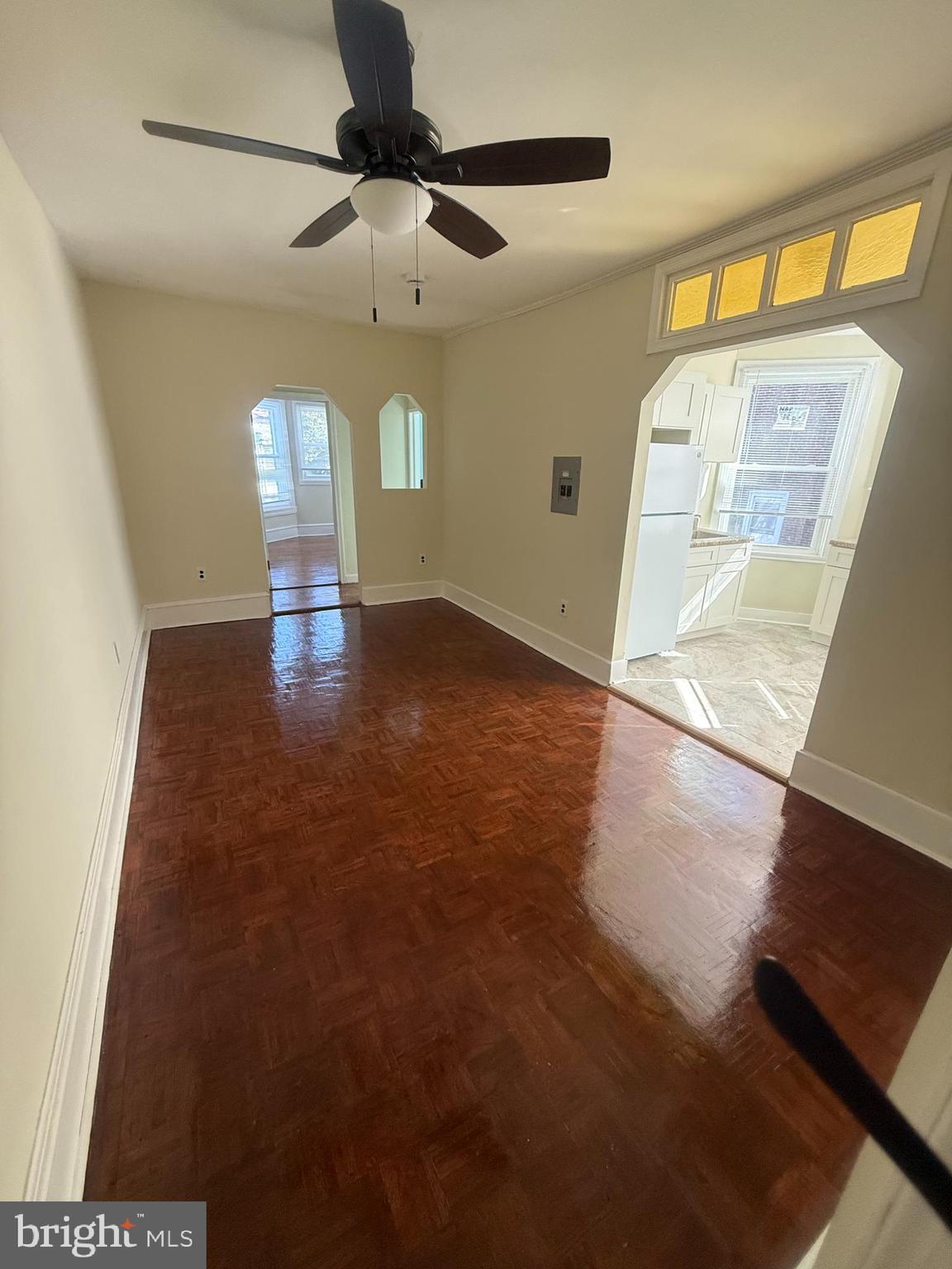 540 E JOHNSON STREET 00