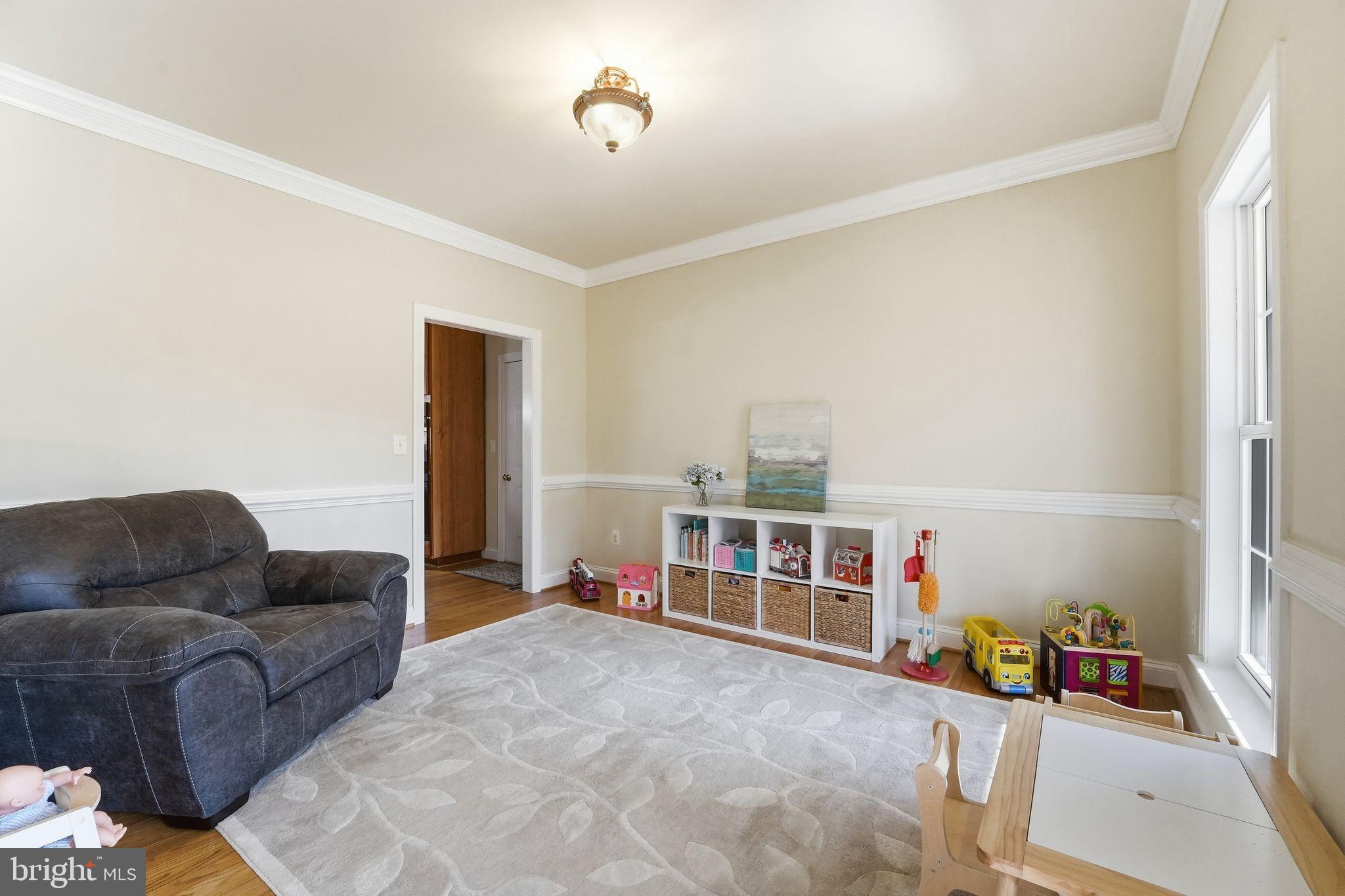 TOWLES - Residential